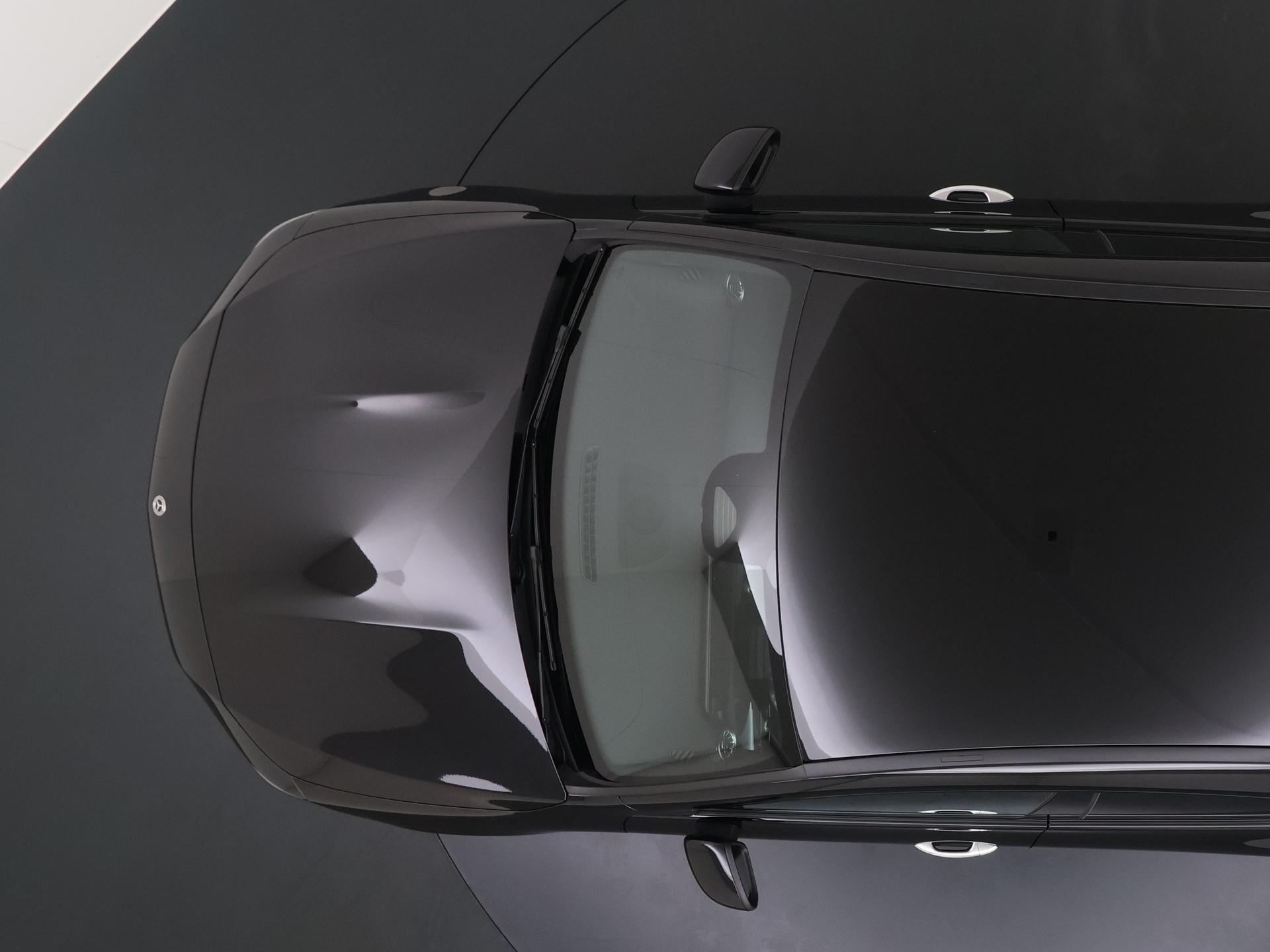 Mercedes-Benz CLA-Klasse 180 AMG Line Star Edition 11