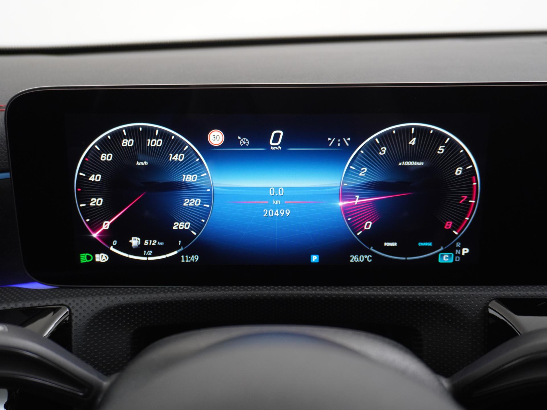 Mercedes-Benz CLA-Klasse 180 AMG Line Star Edition 31