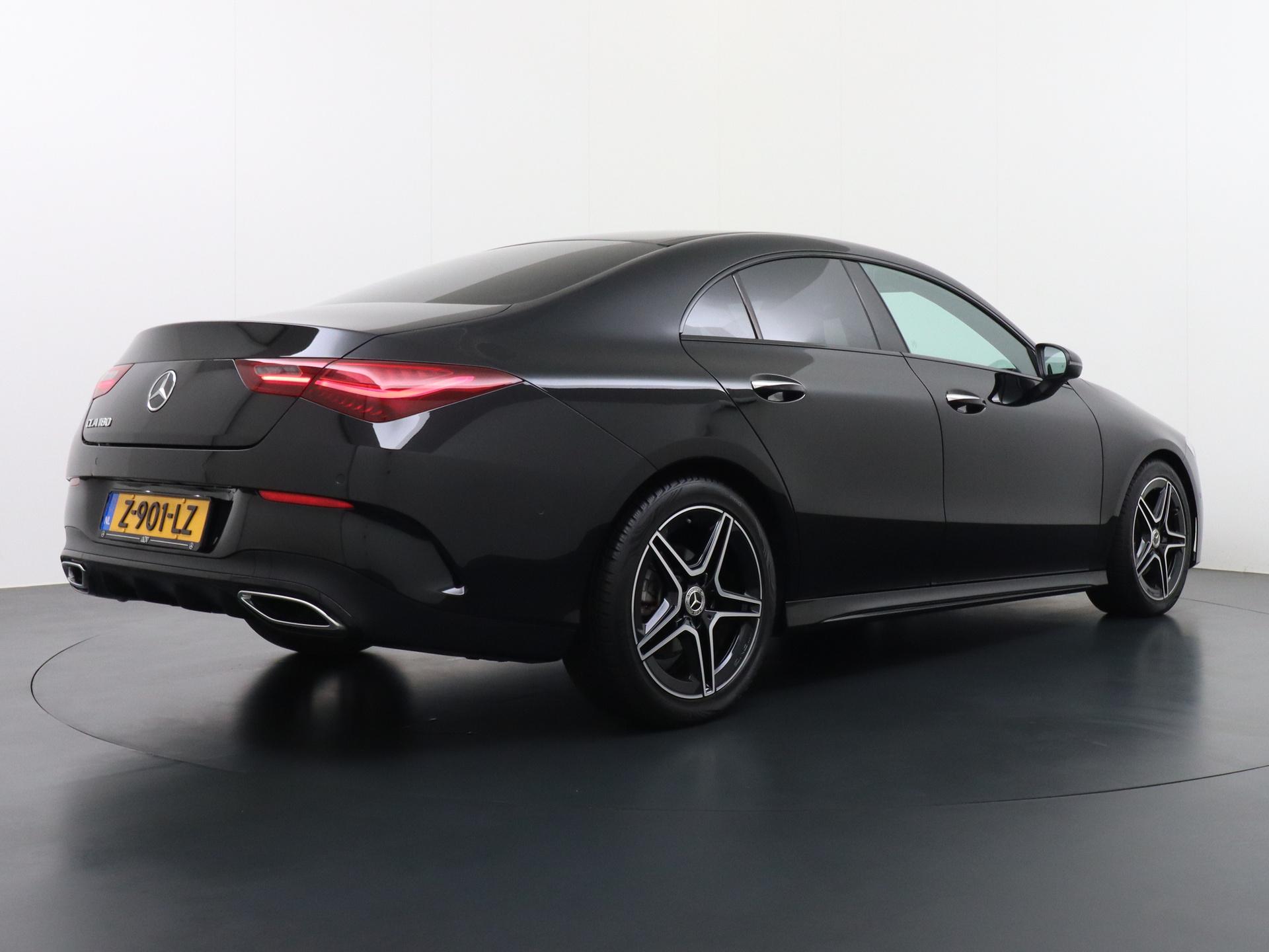 Mercedes-Benz CLA-Klasse 180 AMG Line Star Edition 7