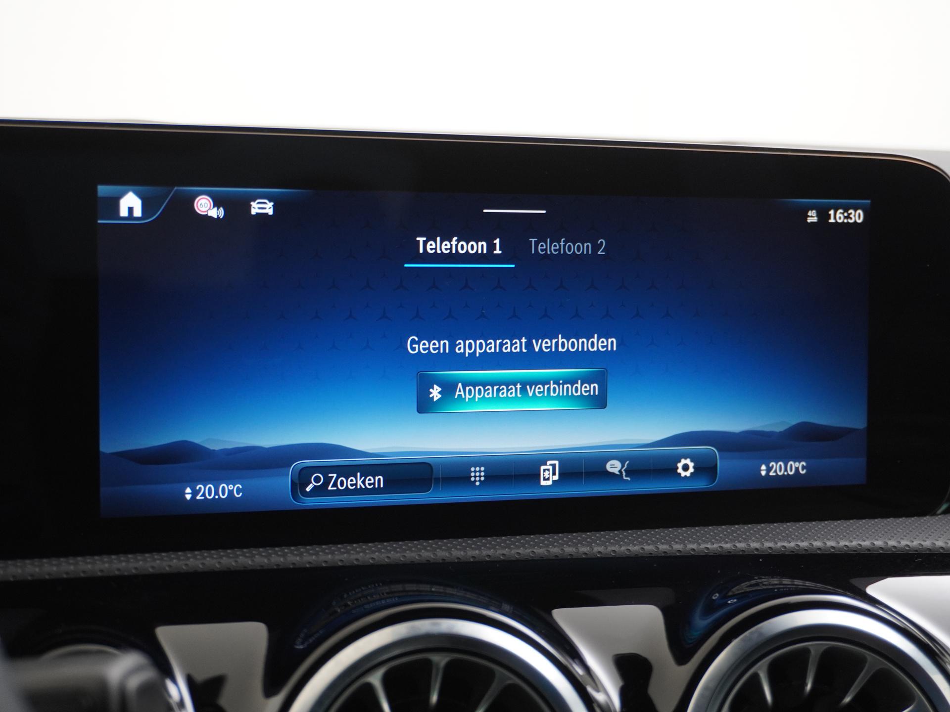 Mercedes-Benz CLA-Klasse 180 AMG Line Star Edition 40