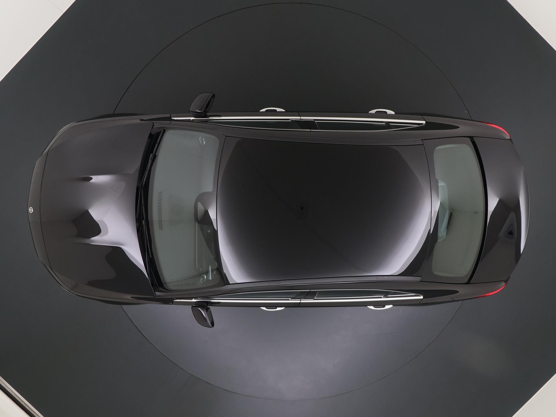 Mercedes-Benz A-Klasse 180 AMG Line Star Edition 14