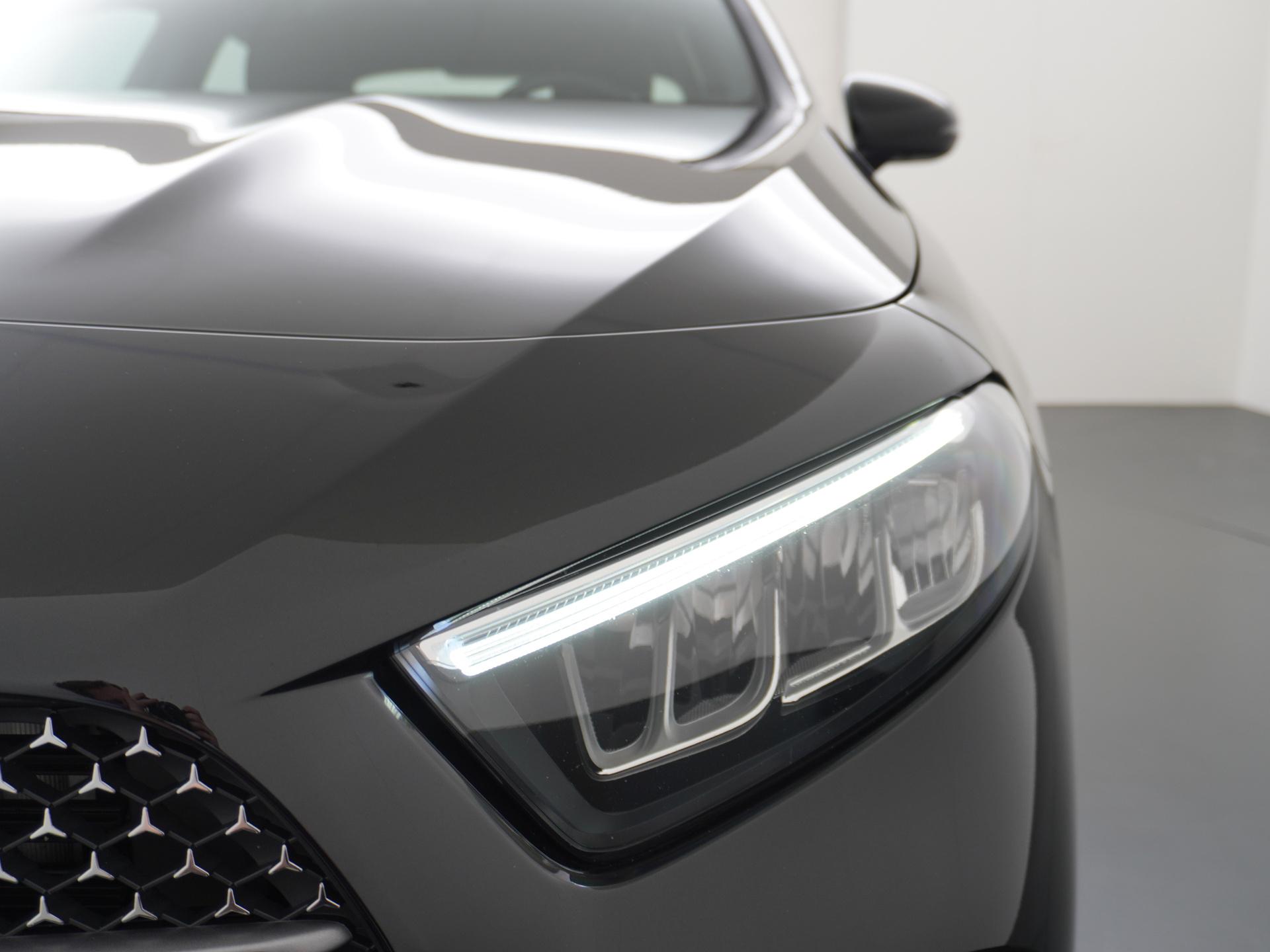 Mercedes-Benz A-Klasse 180 AMG Line Star Edition 21