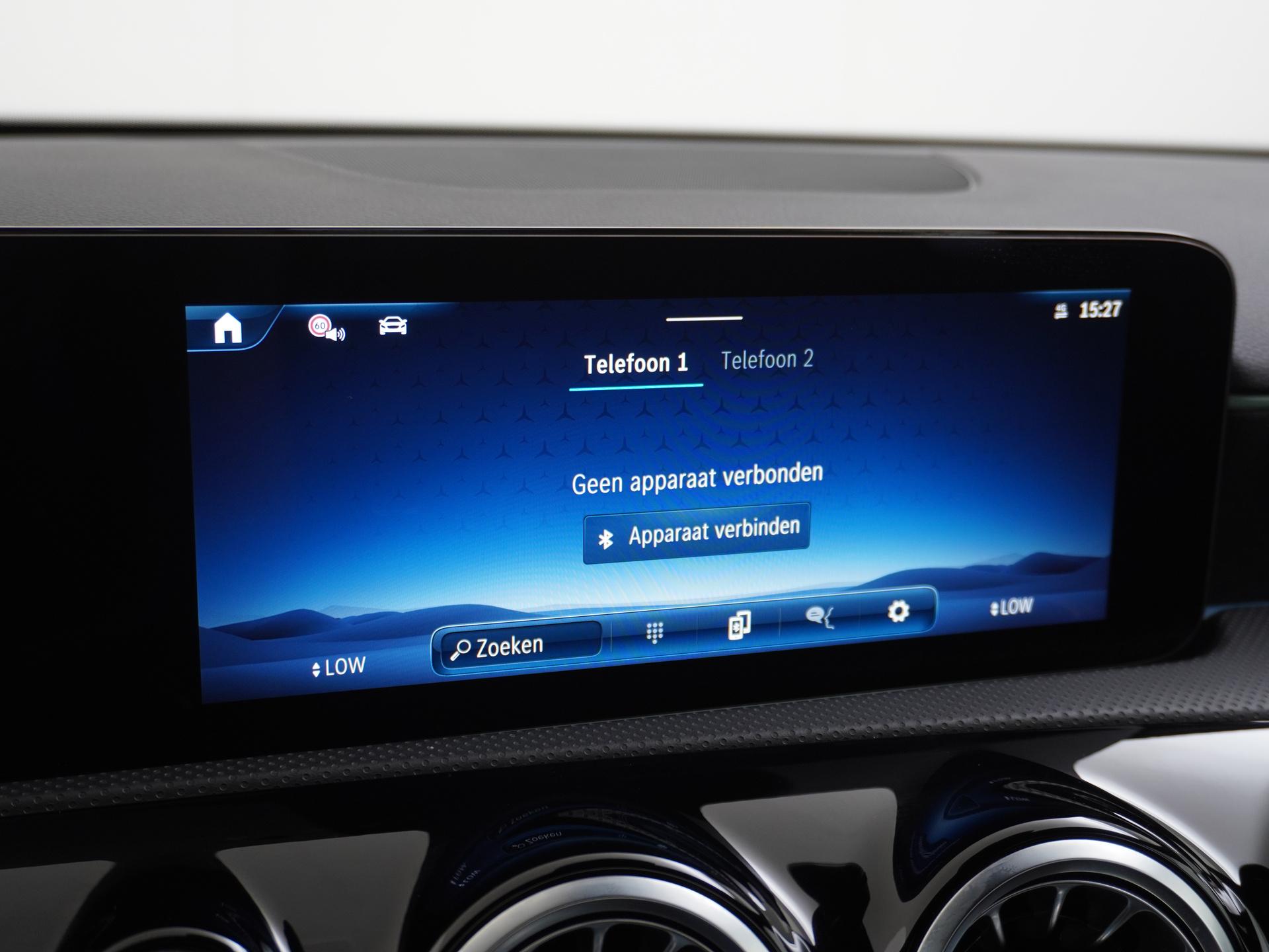 Mercedes-Benz A-Klasse 180 AMG Line Star Edition 41