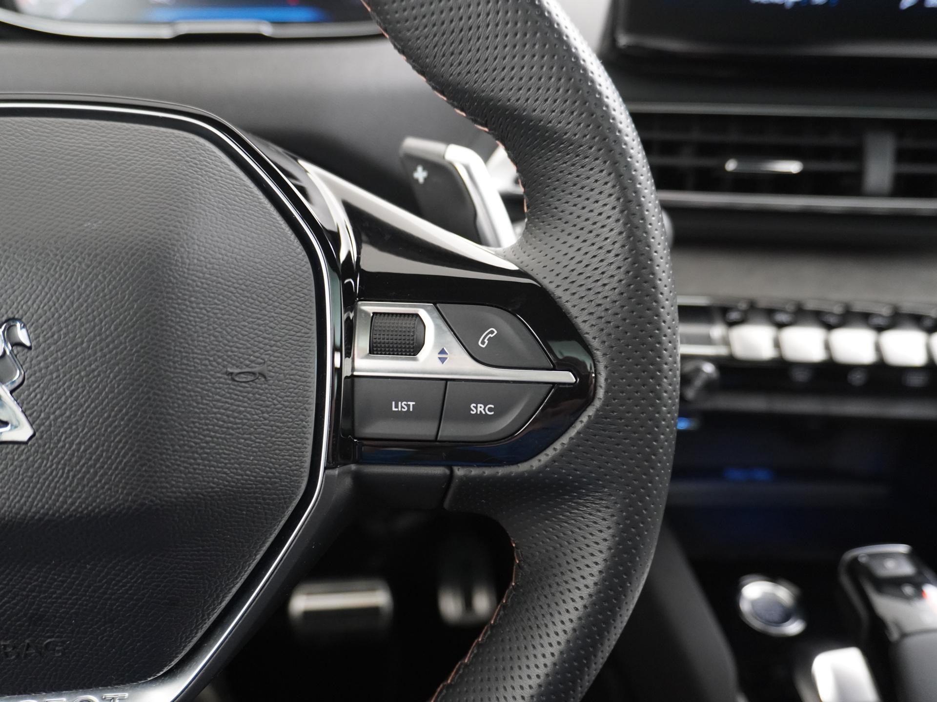 Peugeot 3008 1.6 PureTech GT 22