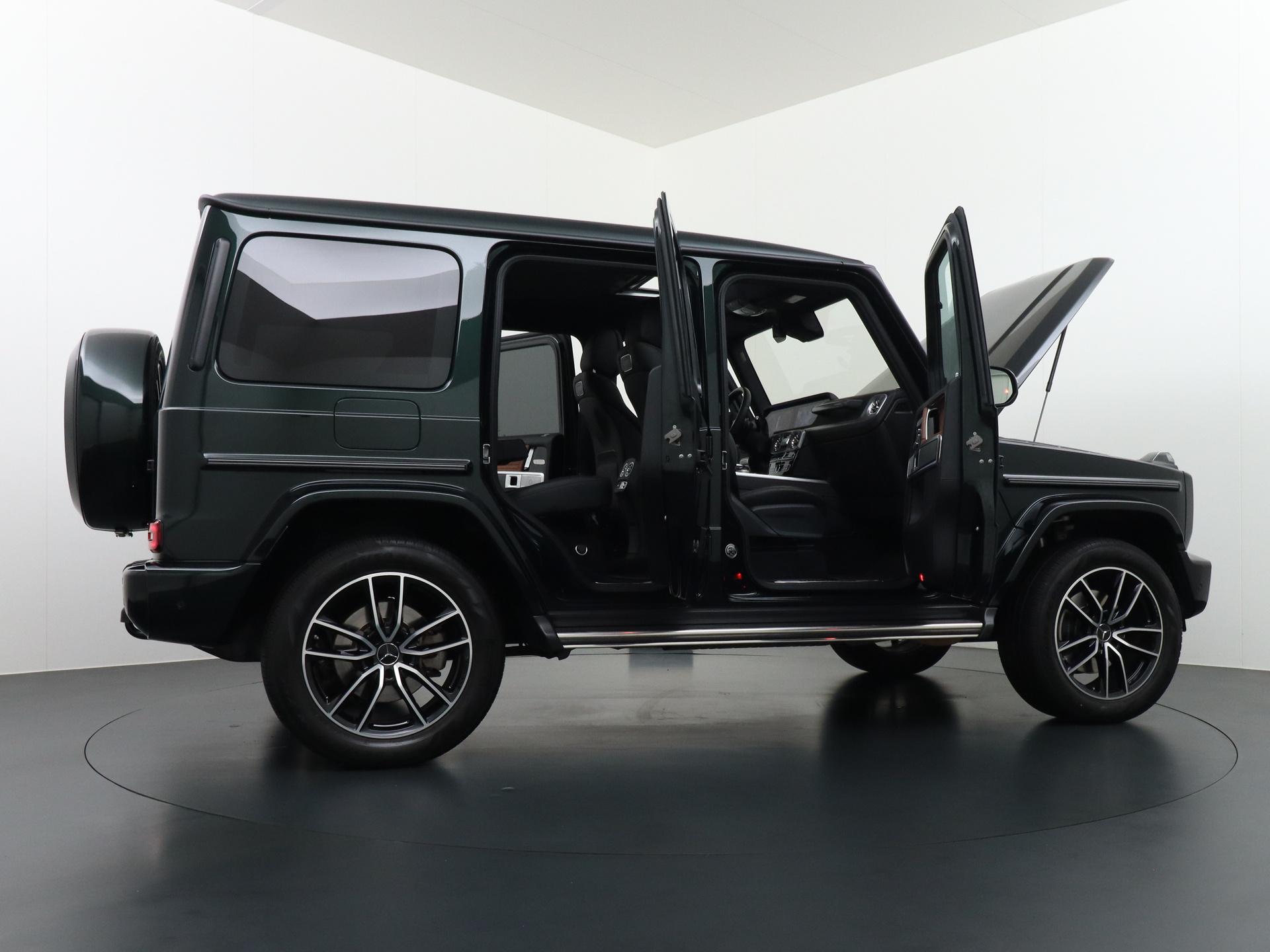 Mercedes-Benz G-Klasse 400 d AMG-Line 12