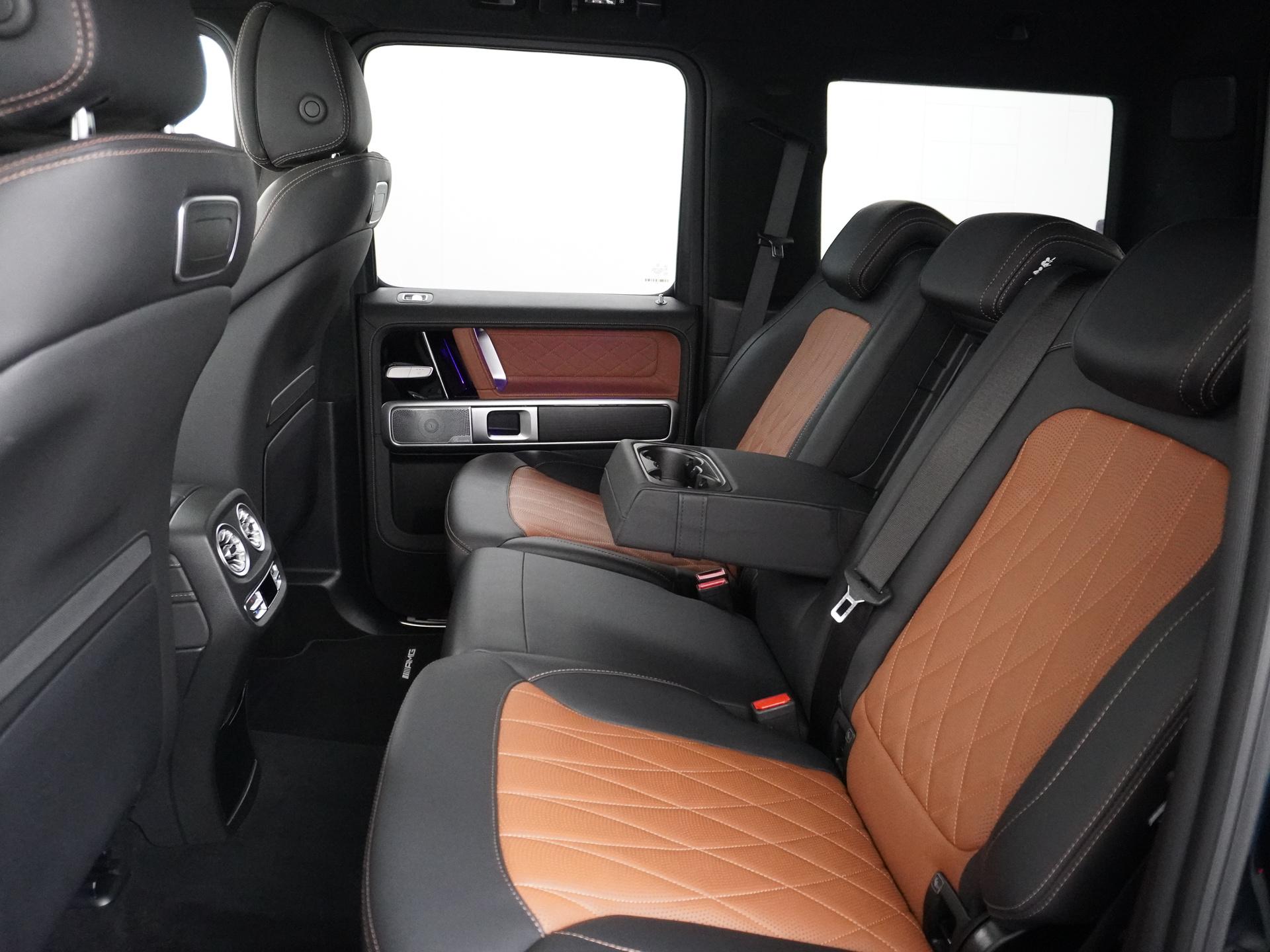 Mercedes-Benz G-Klasse 400 d AMG-Line 24