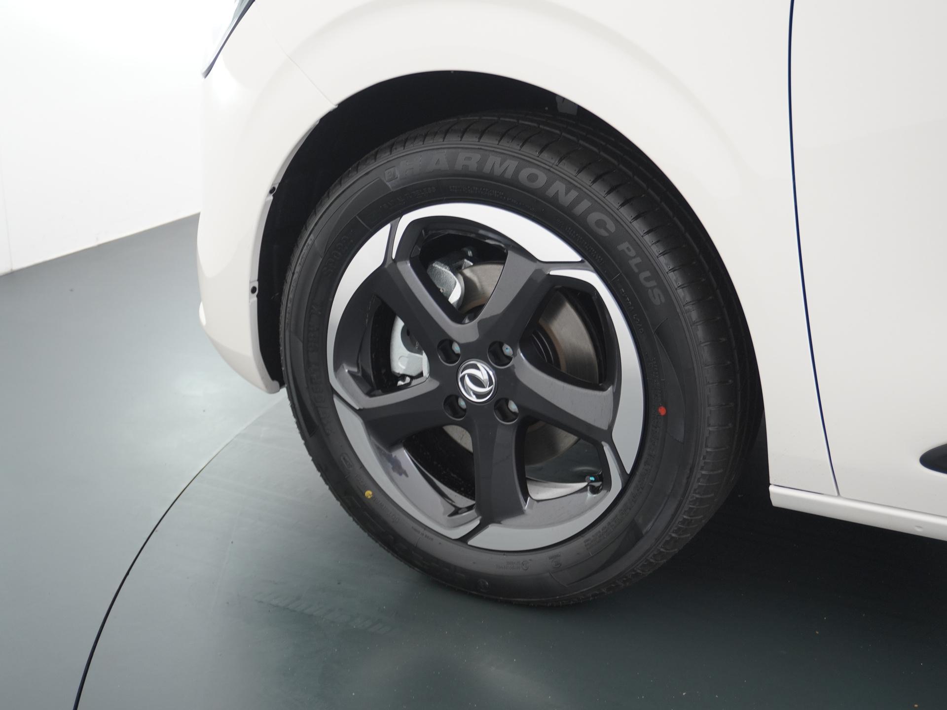 Dongfeng Box Premium Edition 42 kWh 13