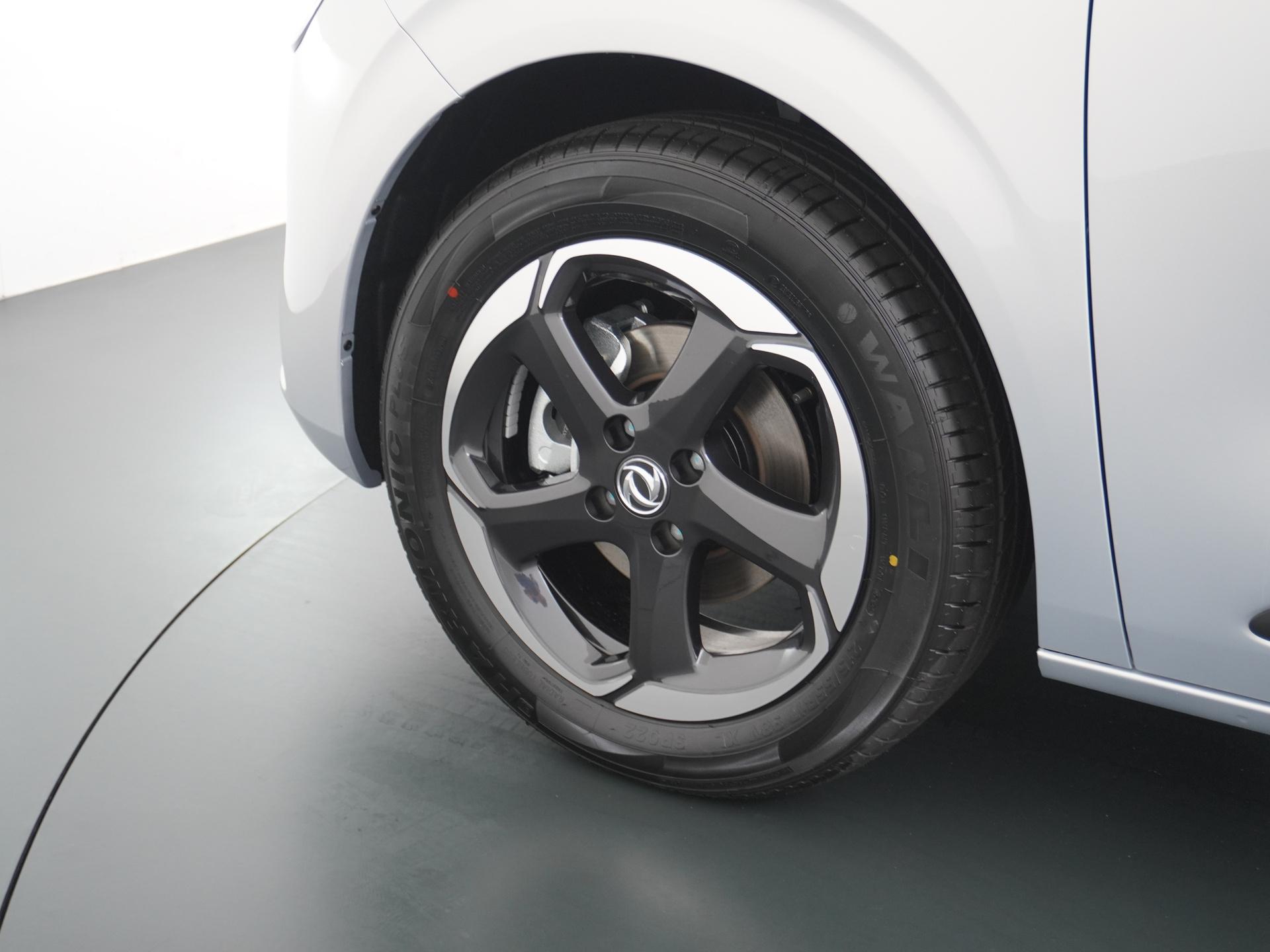 Dongfeng Box Premium Edition 42 kWh 13