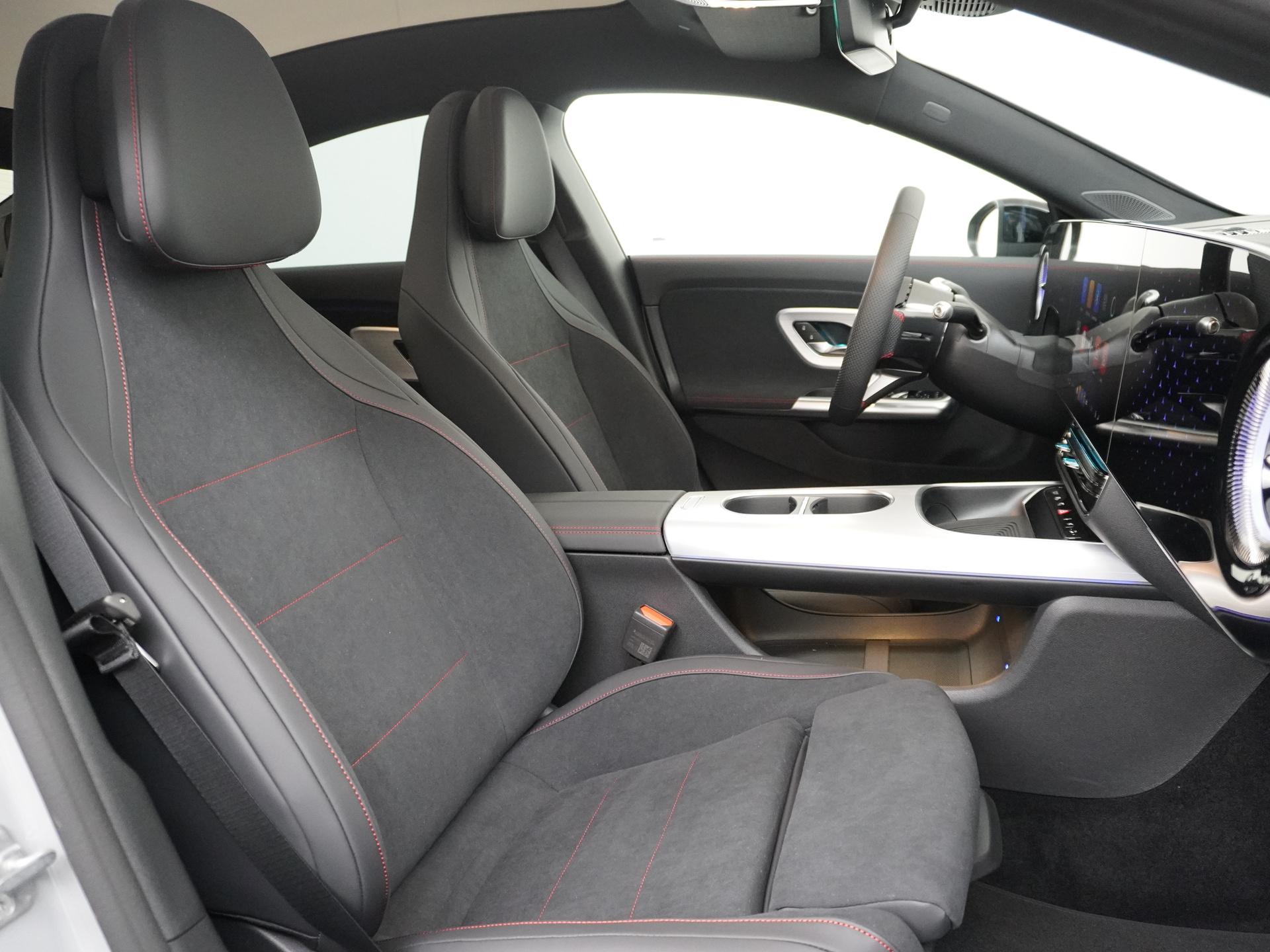 Mercedes-Benz CLA-Klasse 250+ Launch Edition 85 kWh 39