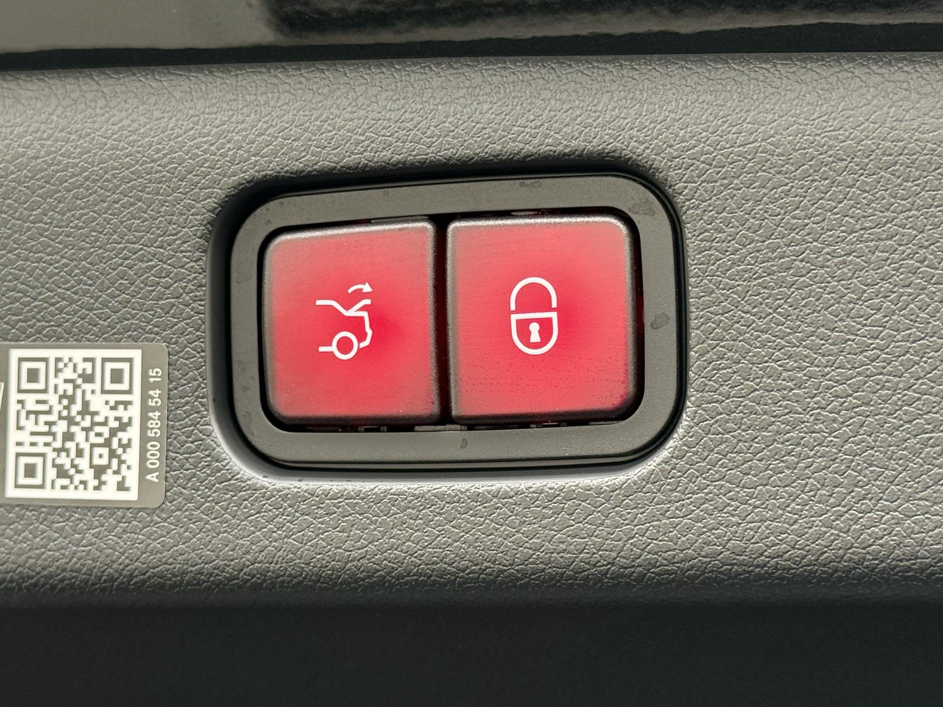 Mercedes-Benz E-Klasse 300 e Sport Edition 15