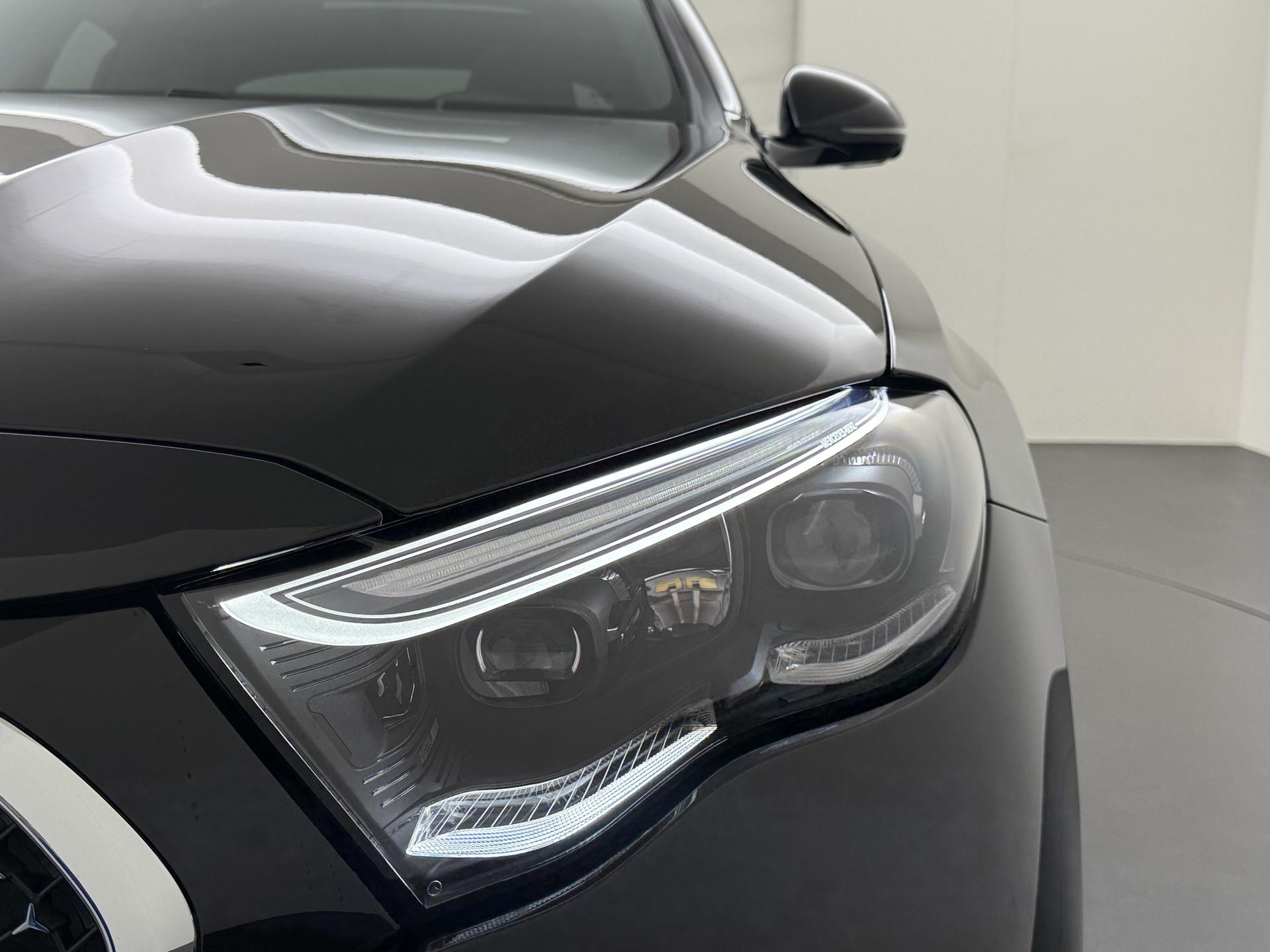 Mercedes-Benz E-Klasse 300 e Sport Edition 17