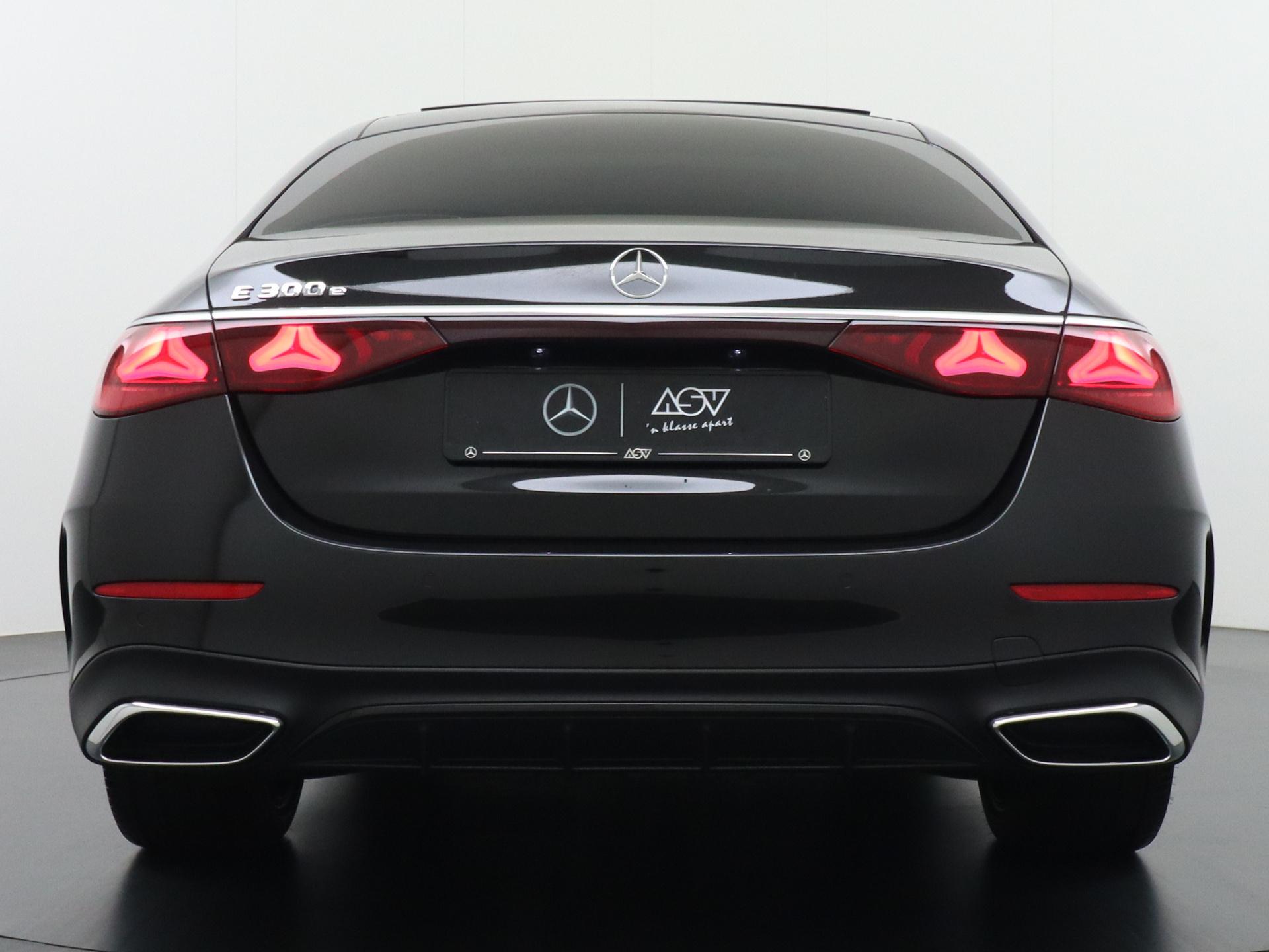 Mercedes-Benz E-Klasse 300 e Sport Edition 3