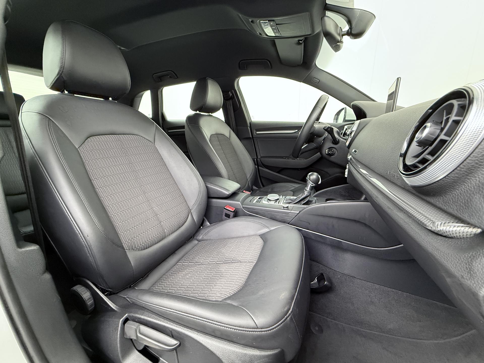 Audi A3 Sportback 30 TFSI Design 15