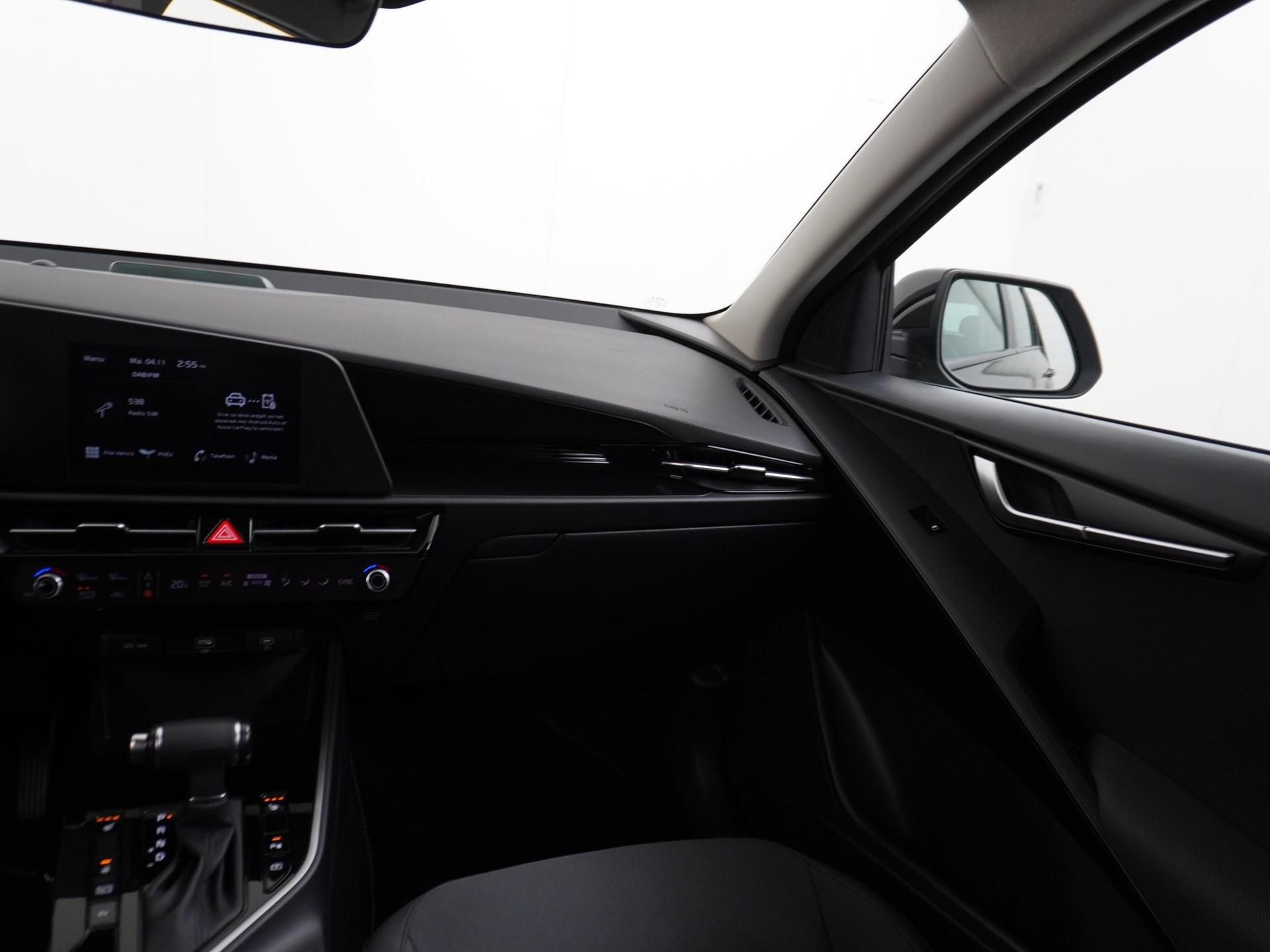 Kia Niro 1.6 GDi PHEV 18