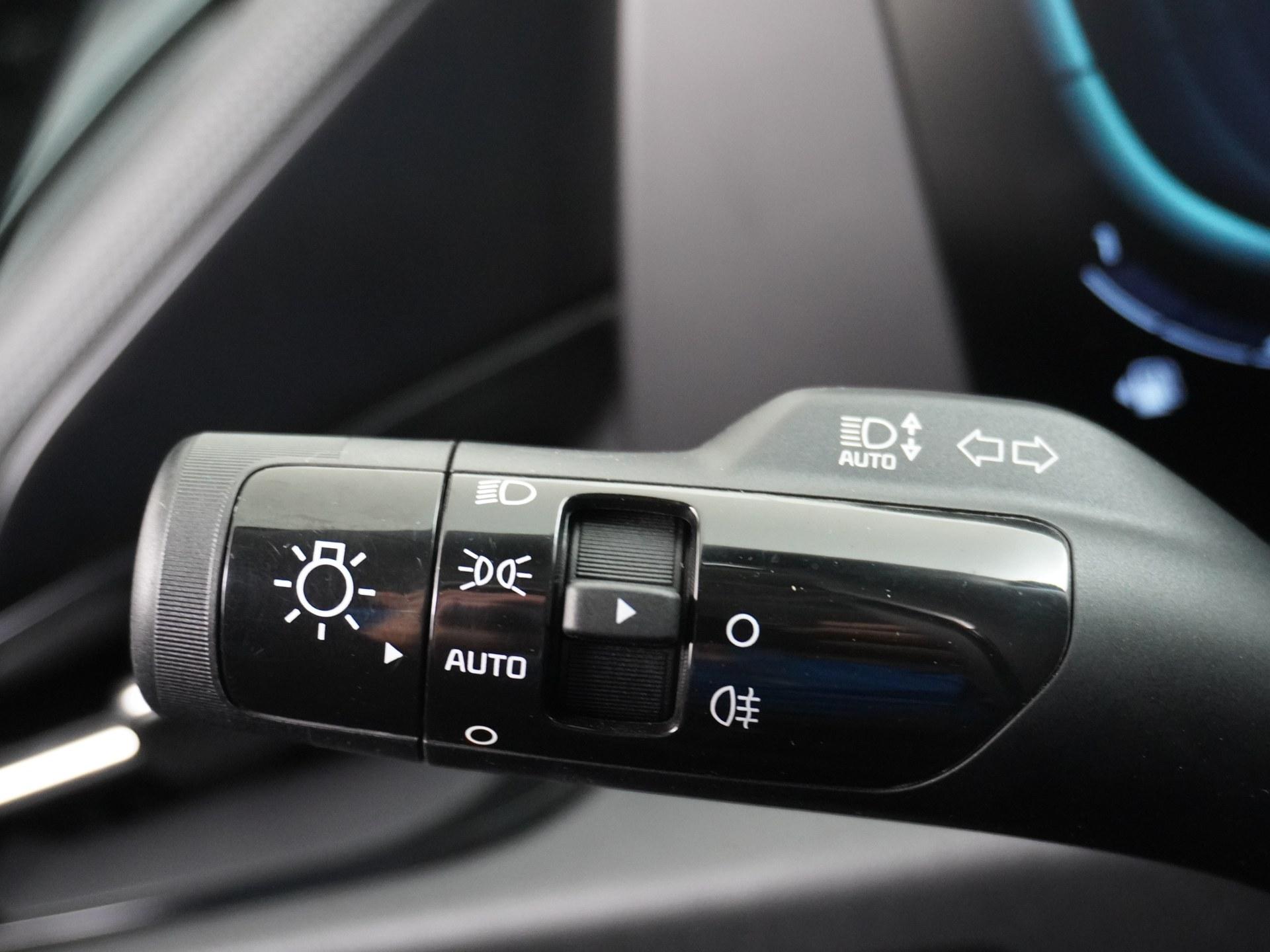 Kia Niro 1.6 GDi PHEV 19