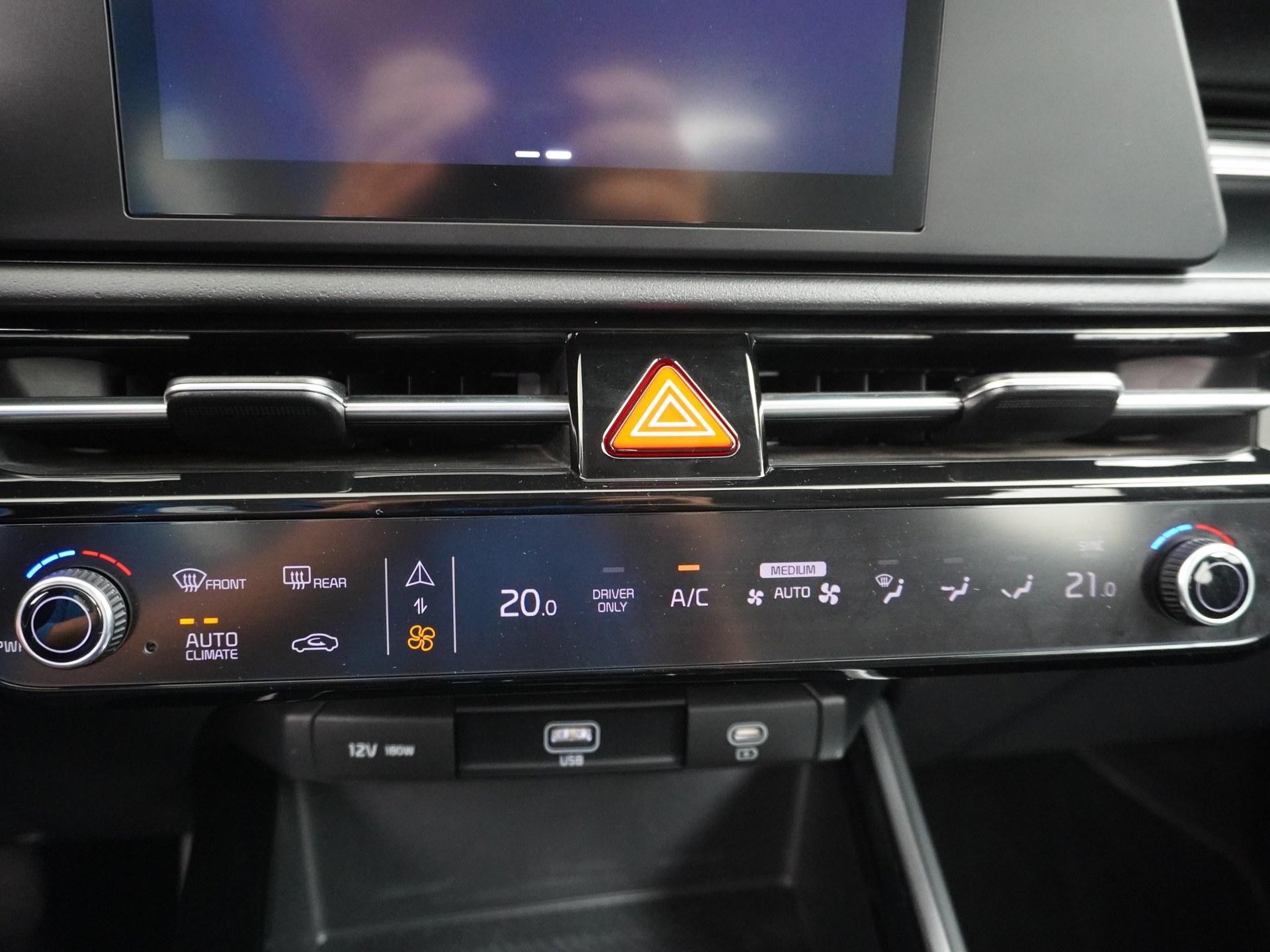 Kia Niro 1.6 GDi PHEV 32