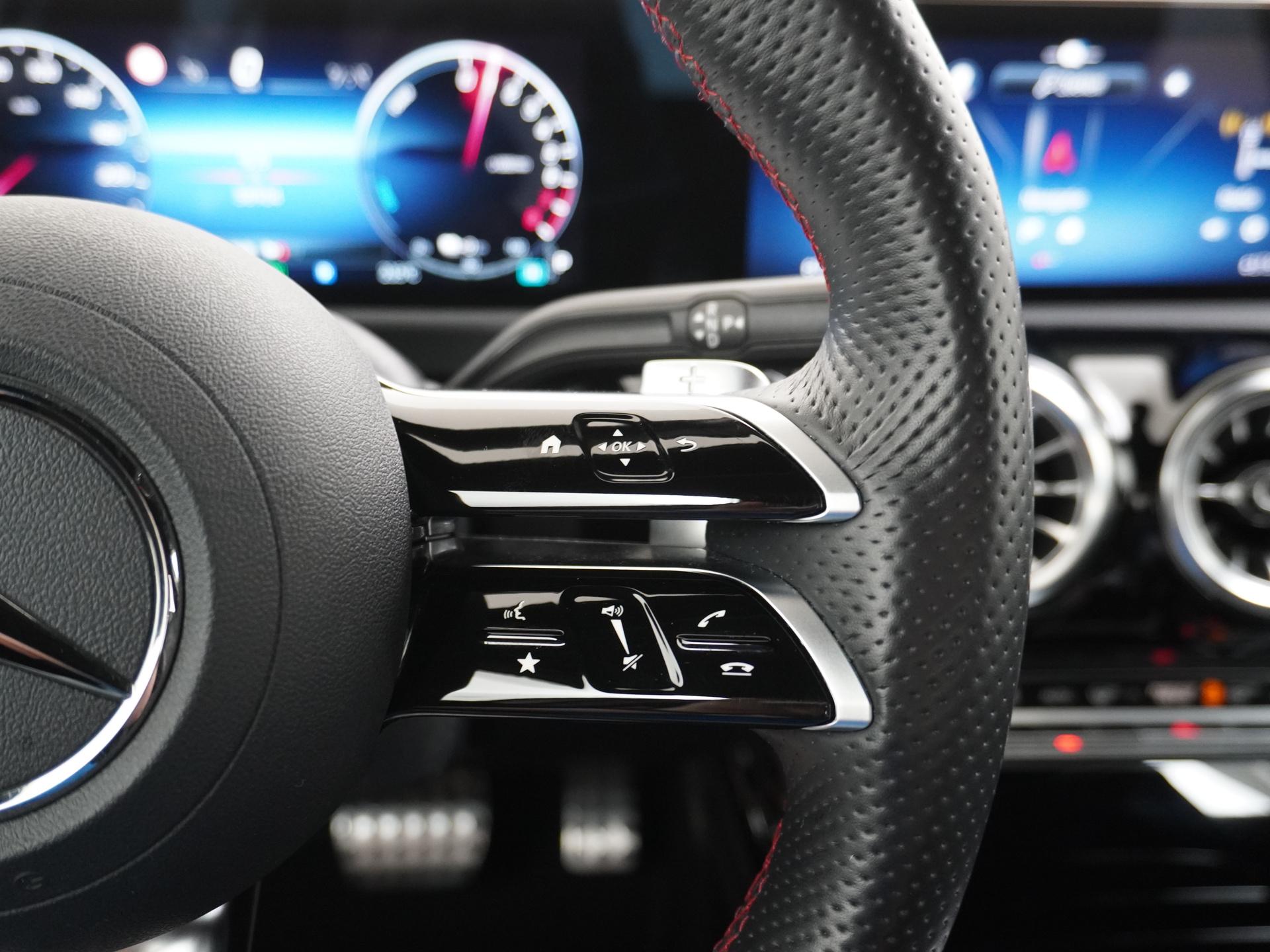 Mercedes-Benz A-Klasse 250 e Star Edition AMG Line 31