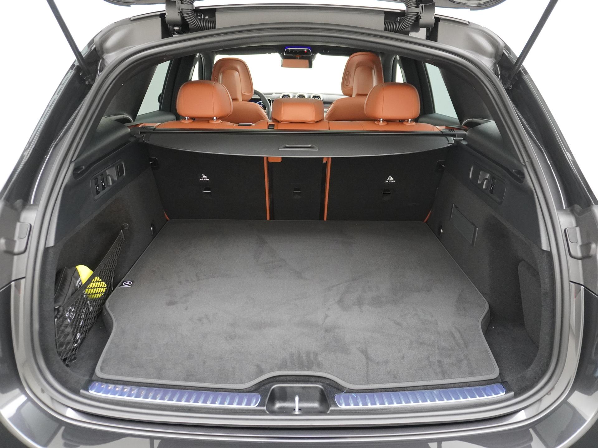 Mercedes-Benz GLC 400e 4MATIC Sport Edition 13