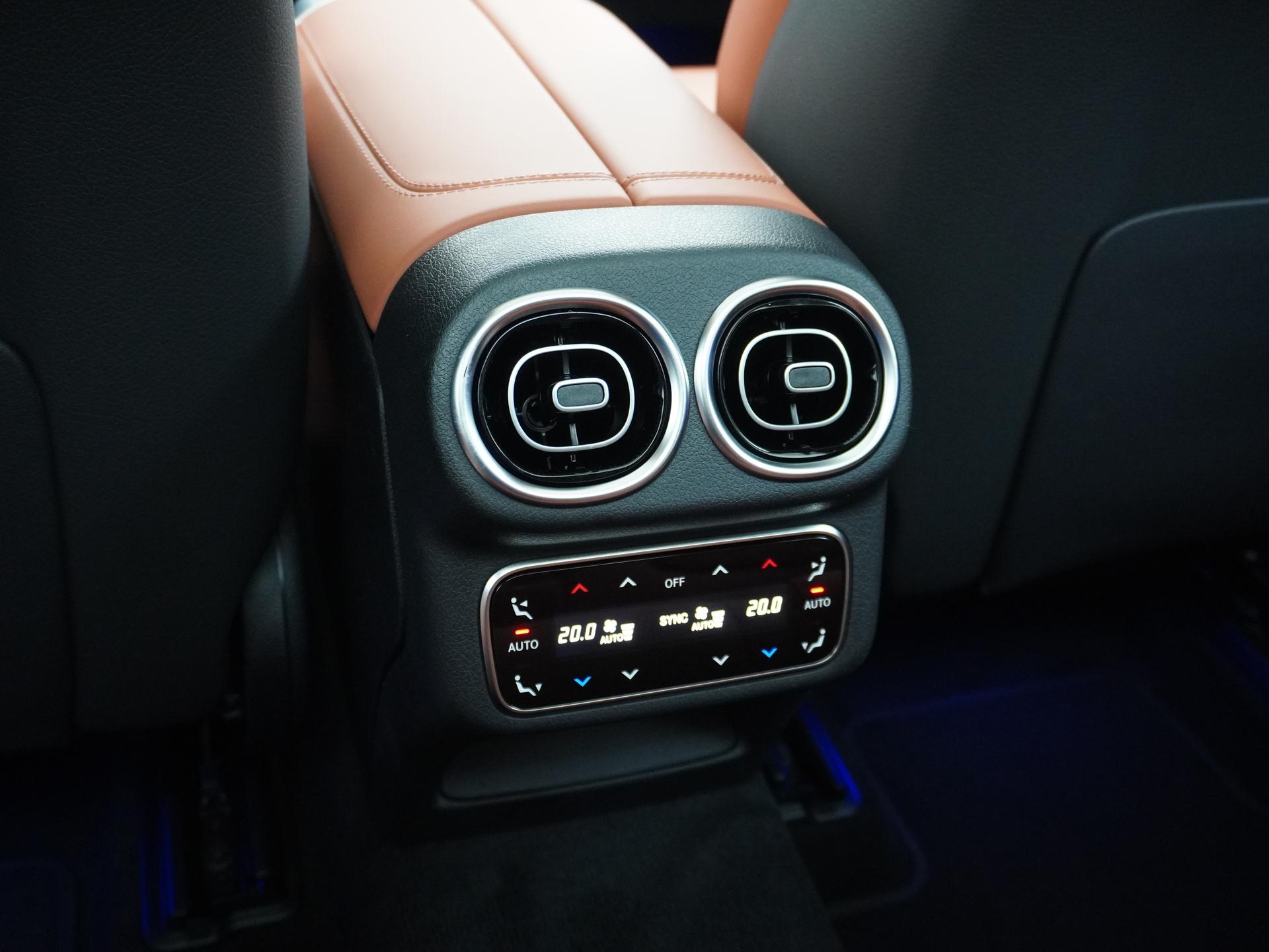 Mercedes-Benz GLC 400e 4MATIC Sport Edition 28