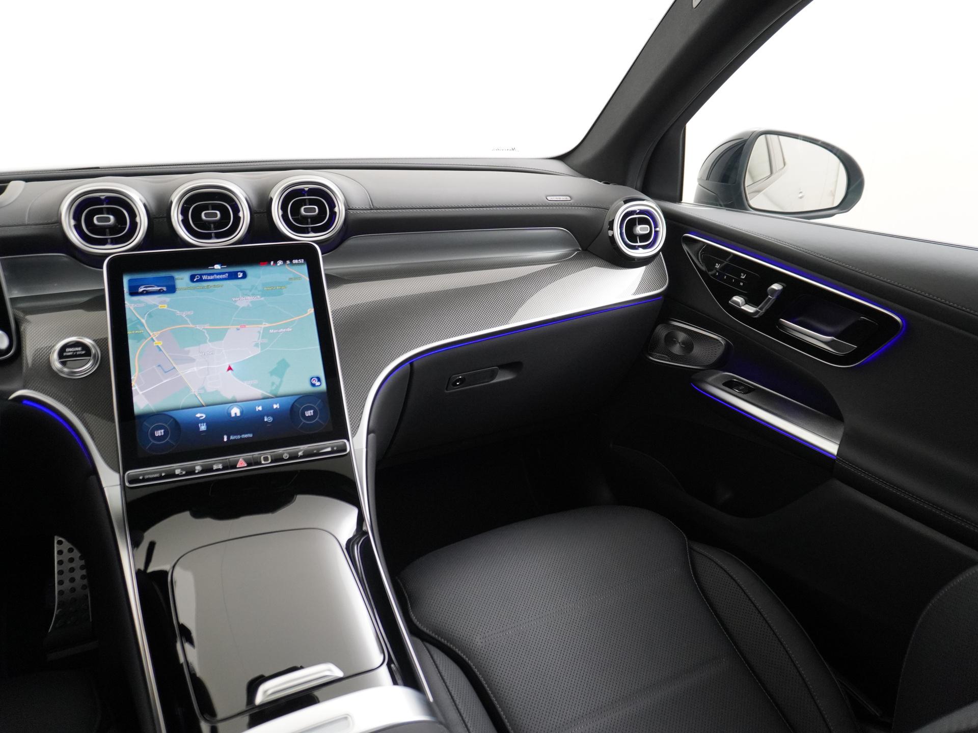 Mercedes-Benz GLC 300e 4MATIC Sport Edition 29