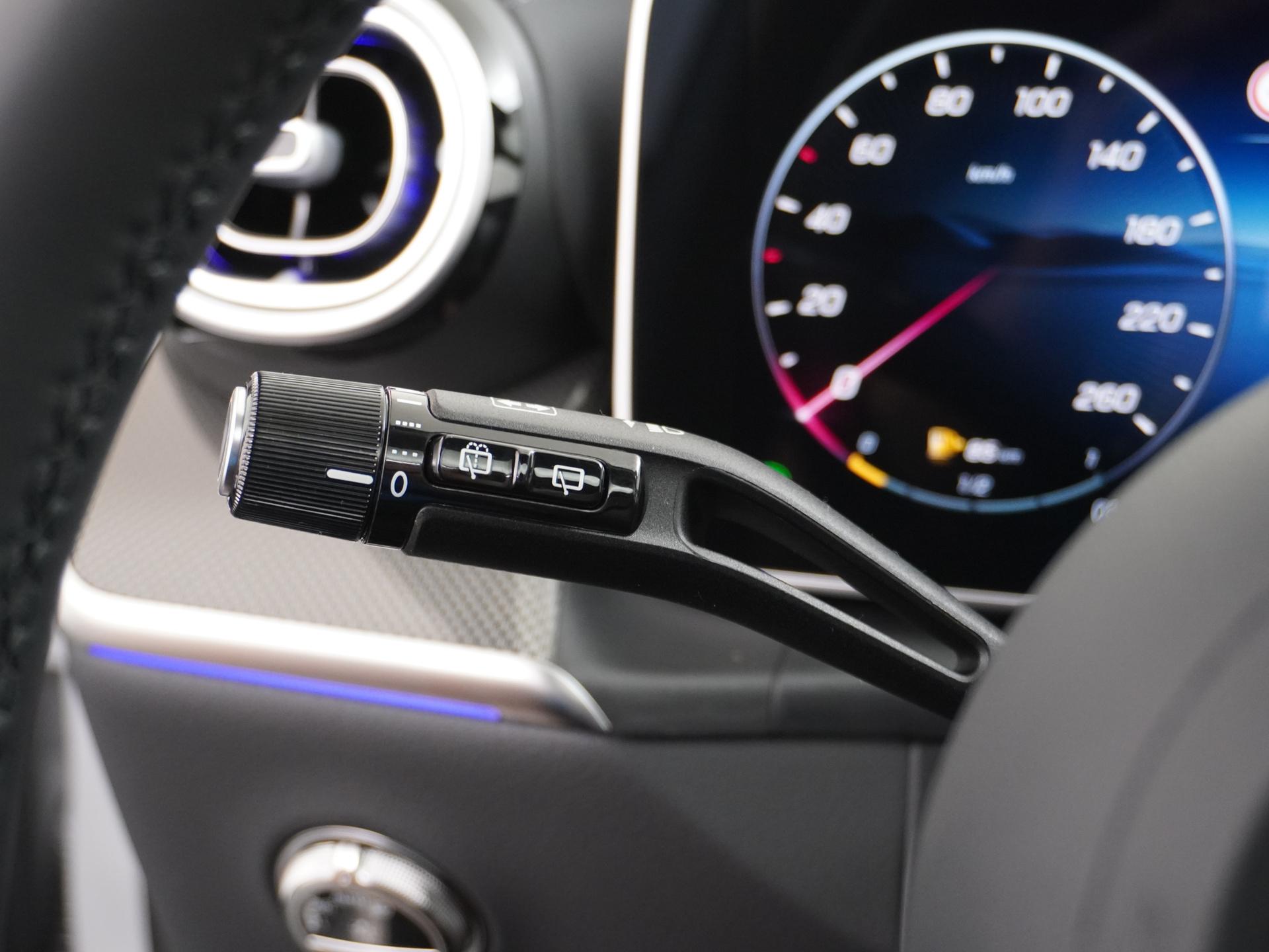 Mercedes-Benz GLC 300e 4MATIC Sport Edition 31