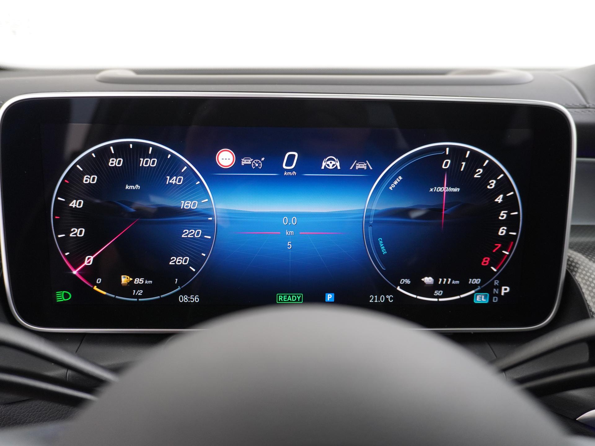 Mercedes-Benz GLC 300e 4MATIC Sport Edition 35