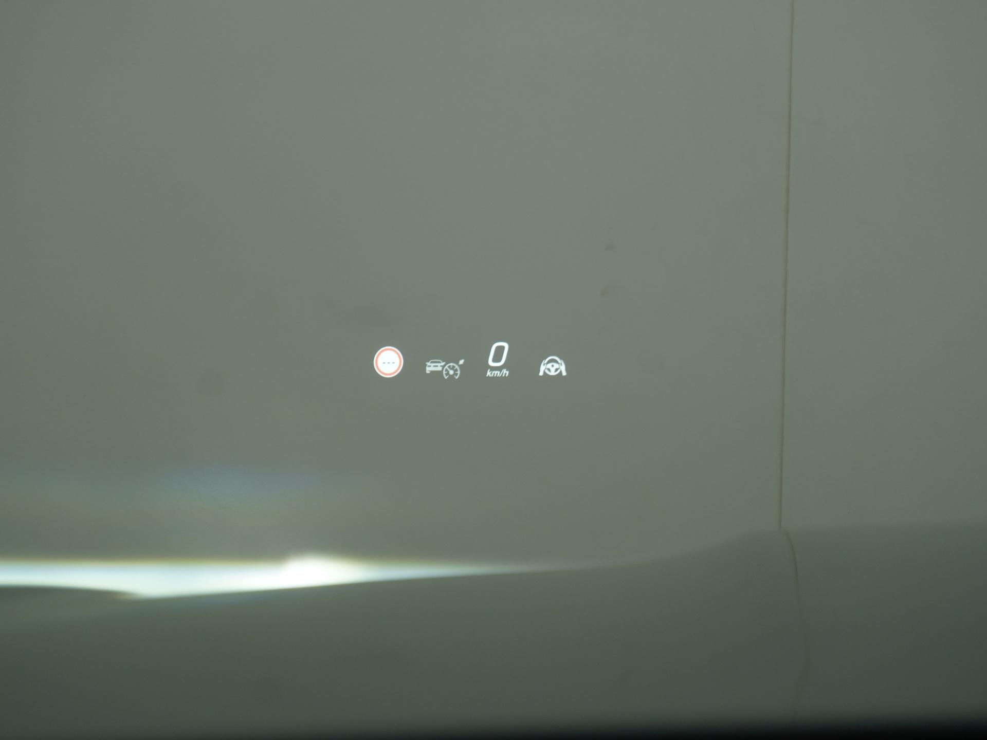 Mercedes-Benz GLC 300e 4MATIC Sport Edition 38