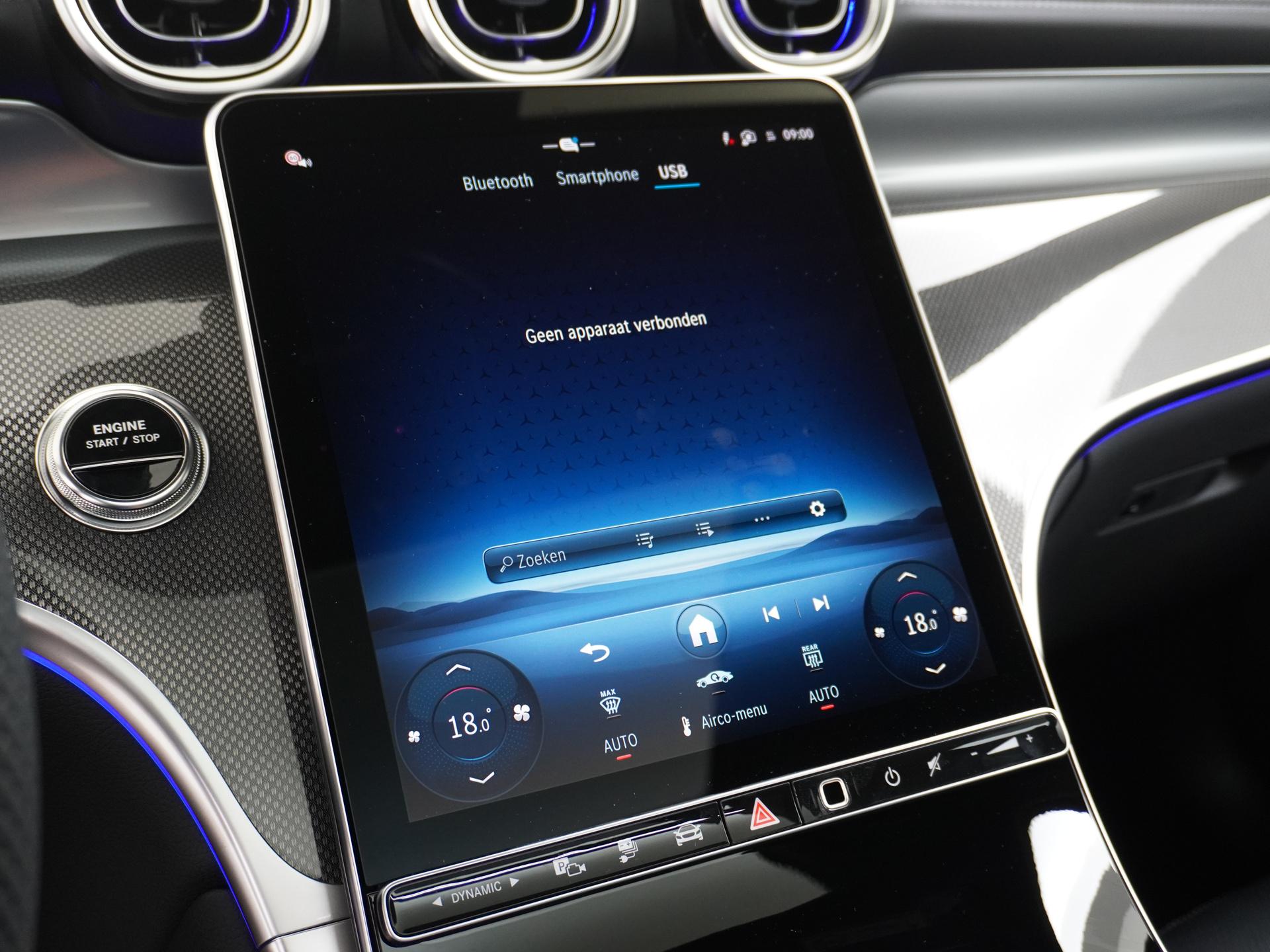 Mercedes-Benz GLC 300e 4MATIC Sport Edition 46