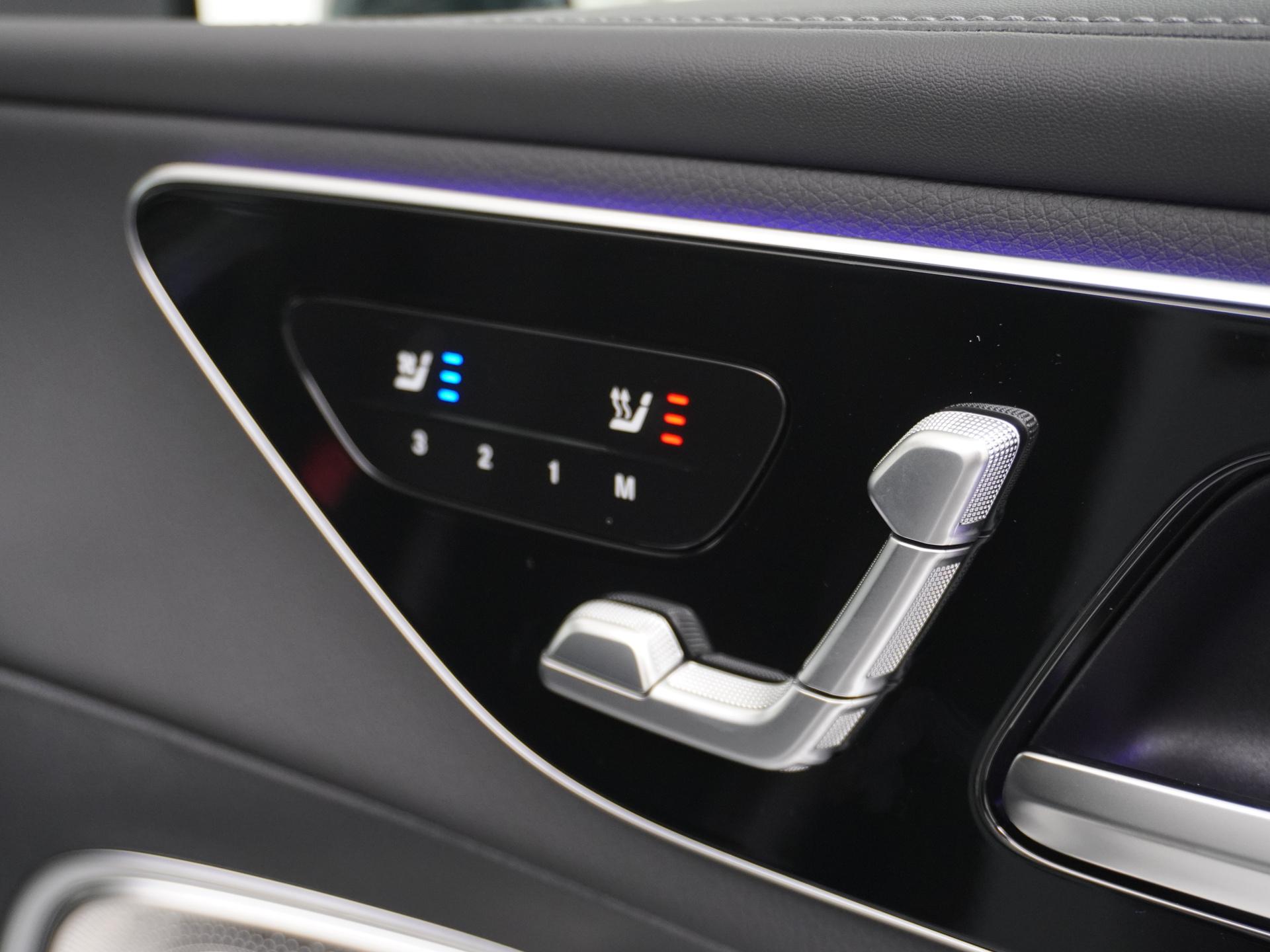 Mercedes-Benz GLC 300e 4MATIC Sport Edition 54