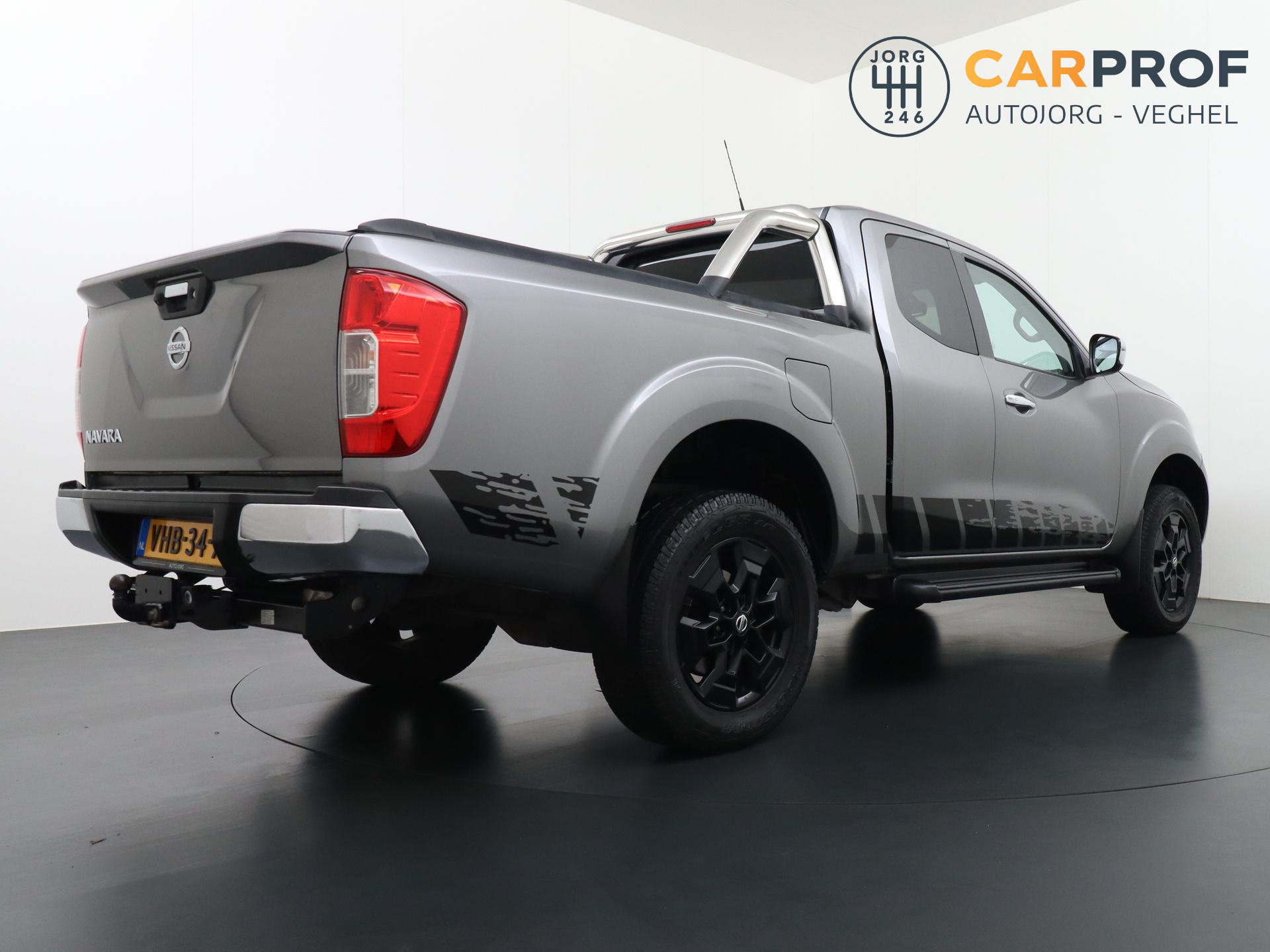 Nissan Navara 2.3 dCi N-Connecta King Cab 2