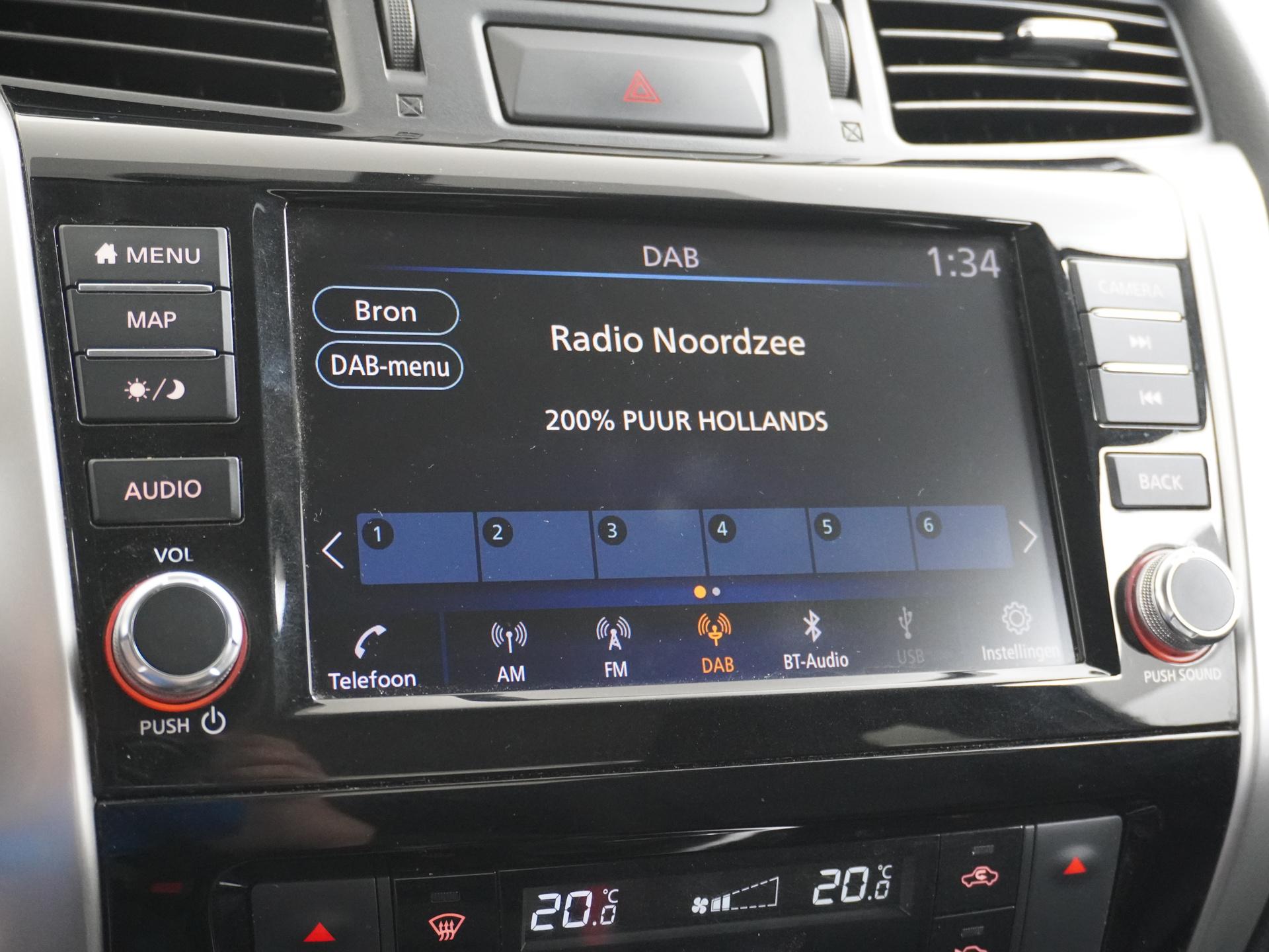 Nissan Navara 2.3 dCi N-Connecta King Cab 20