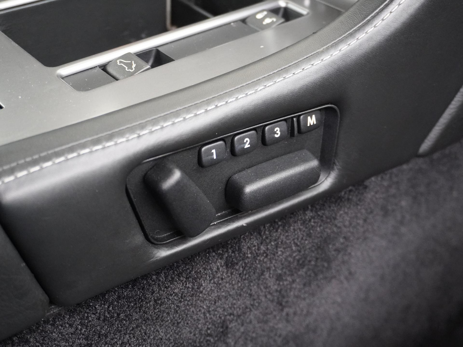 Aston Martin DB9 Volante 5.9 V12 Touchtronic 29