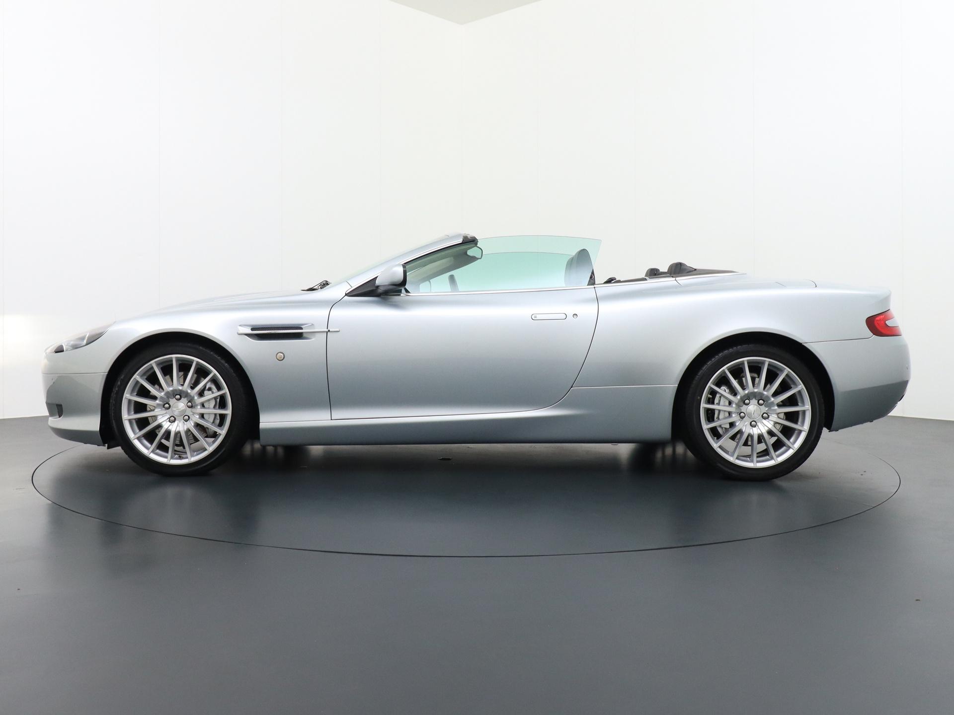 Aston Martin DB9 Volante 5.9 V12 Touchtronic 31