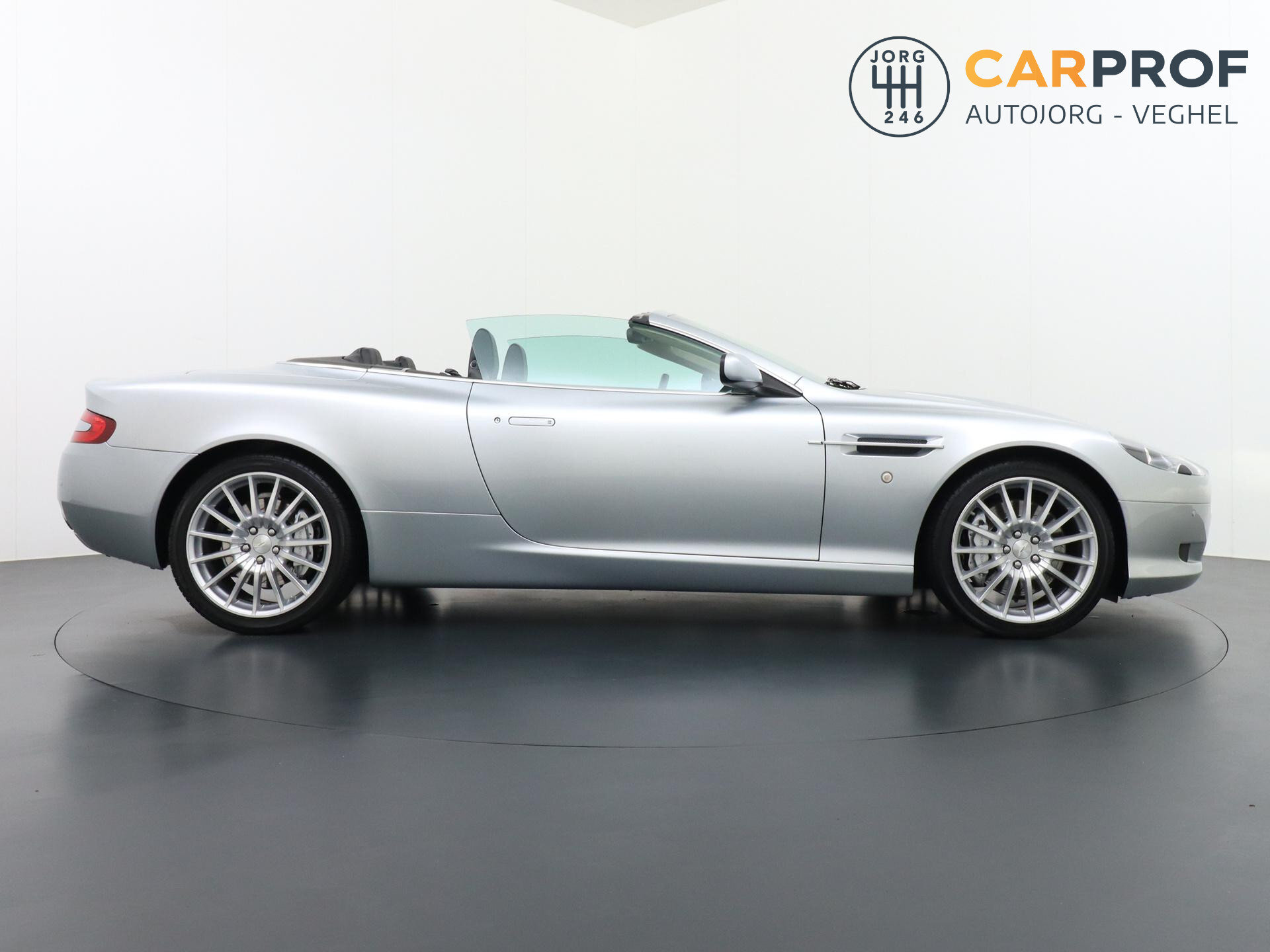 Aston Martin DB9 Volante 5.9 V12 Touchtronic 33