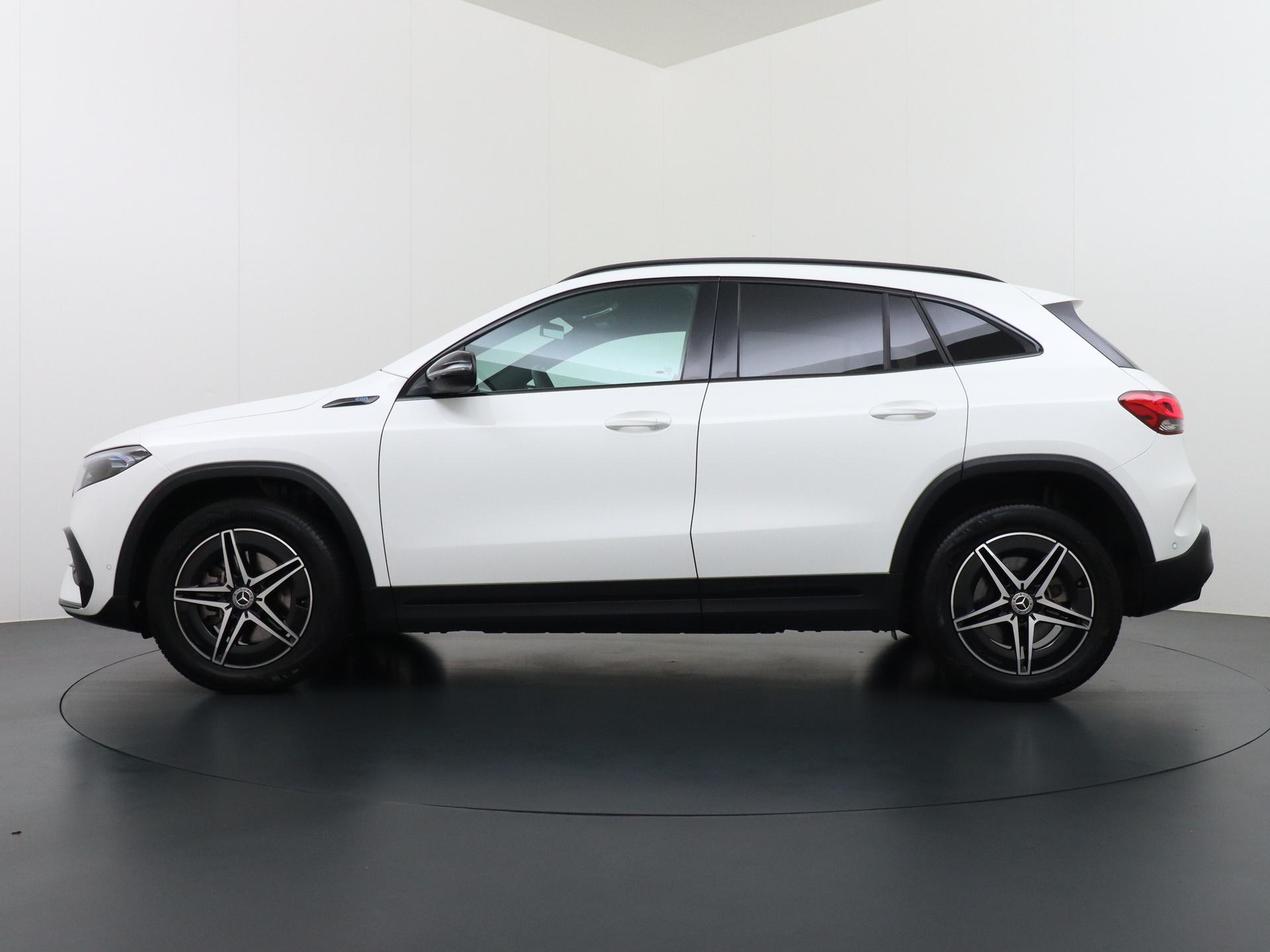 Mercedes-Benz EQA 250 Business Solution AMG 67 kWh Accu 1