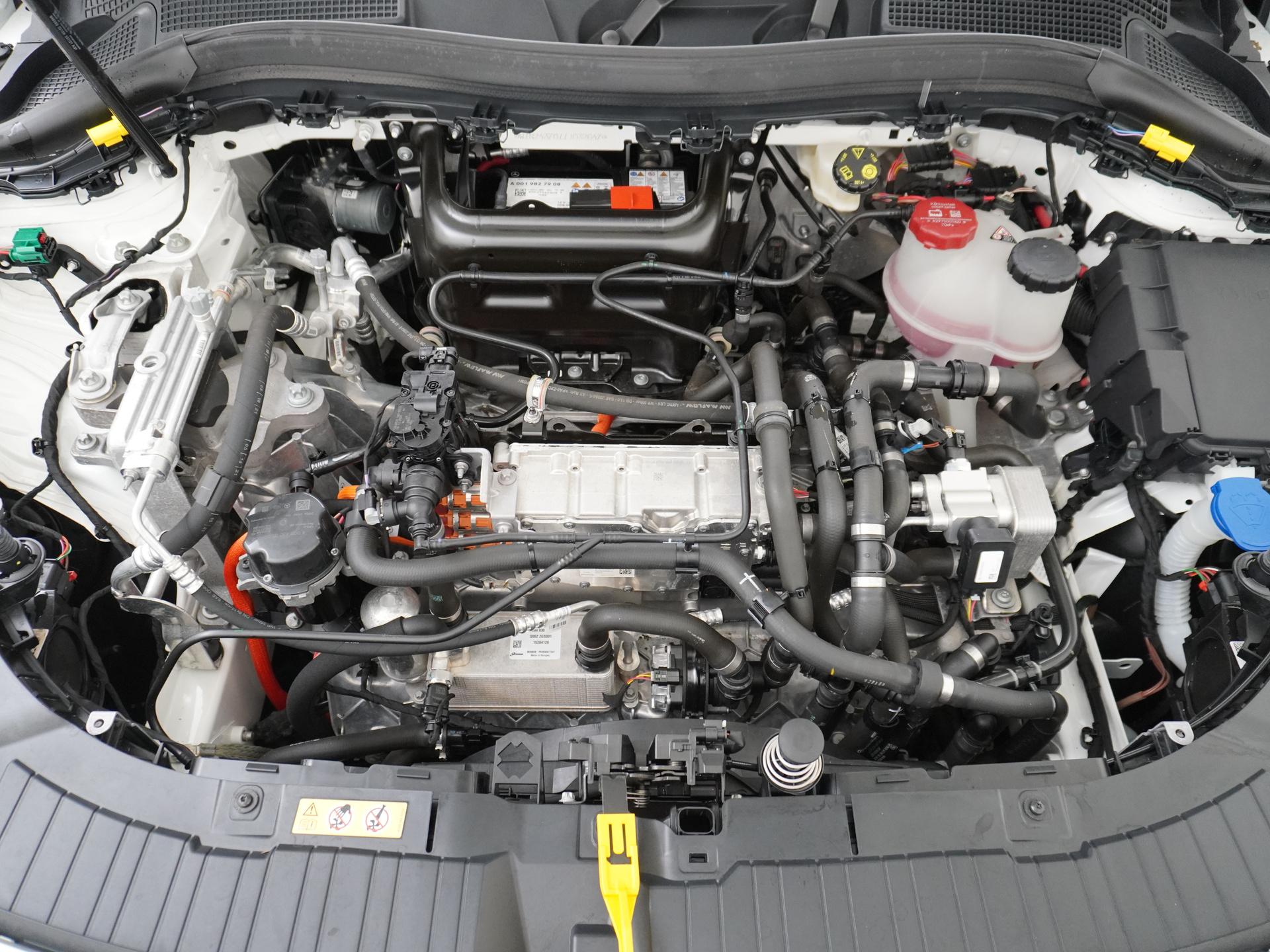 Mercedes-Benz EQA 250 Business Solution AMG 67 kWh Accu 18