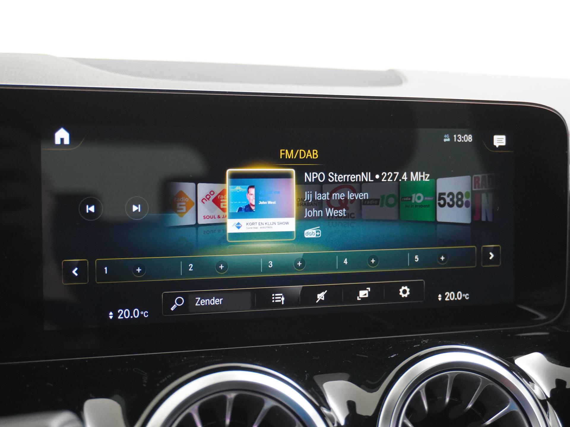 Mercedes-Benz EQA 250 Business Solution AMG 67 kWh Accu 38