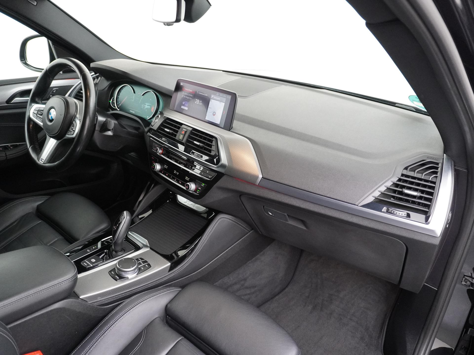 BMW X4 xDrive20d High Executive 12