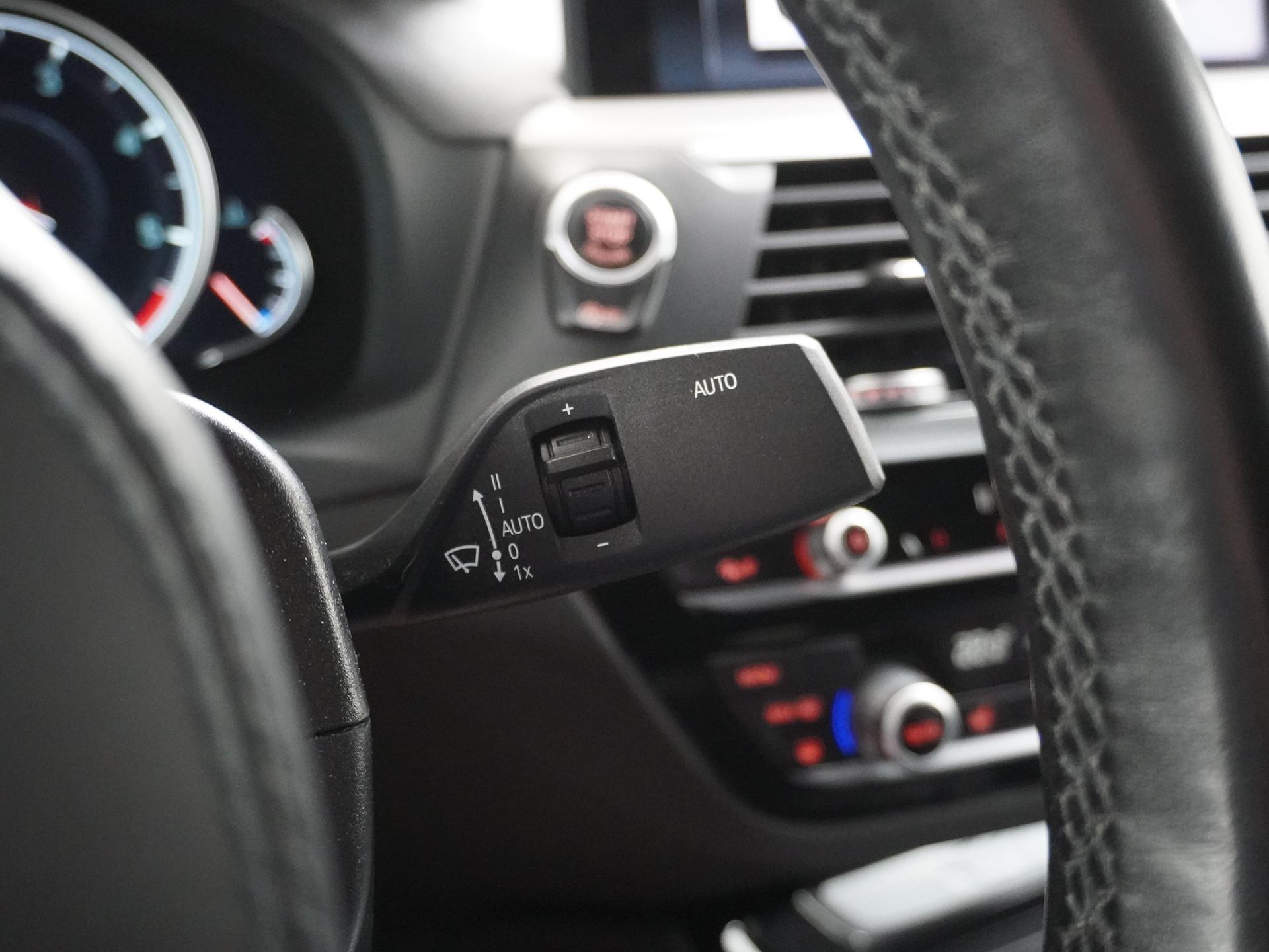 BMW X4 xDrive20d High Executive 27