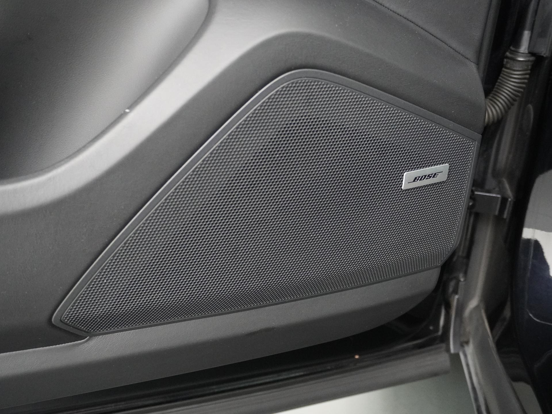 Porsche Cayenne Coupé 3.0 E-Hybrid 25