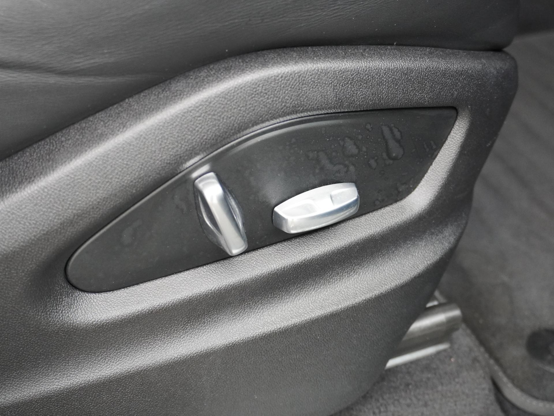 Porsche Cayenne Coupé 3.0 E-Hybrid 43