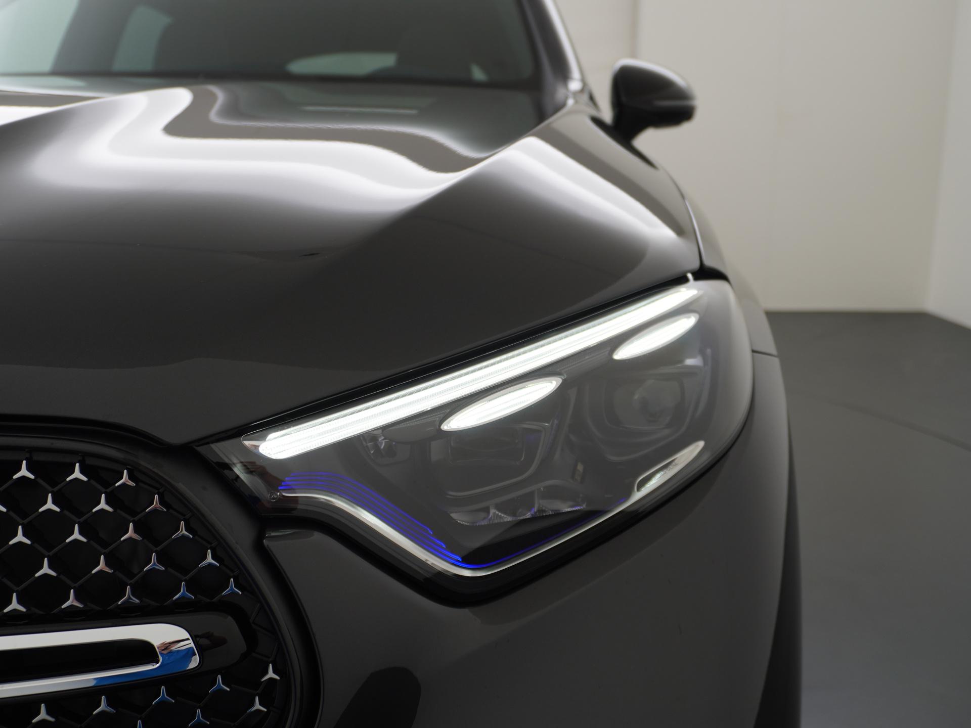 Mercedes-Benz GLC 400e 4MATIC Sport Edition 17