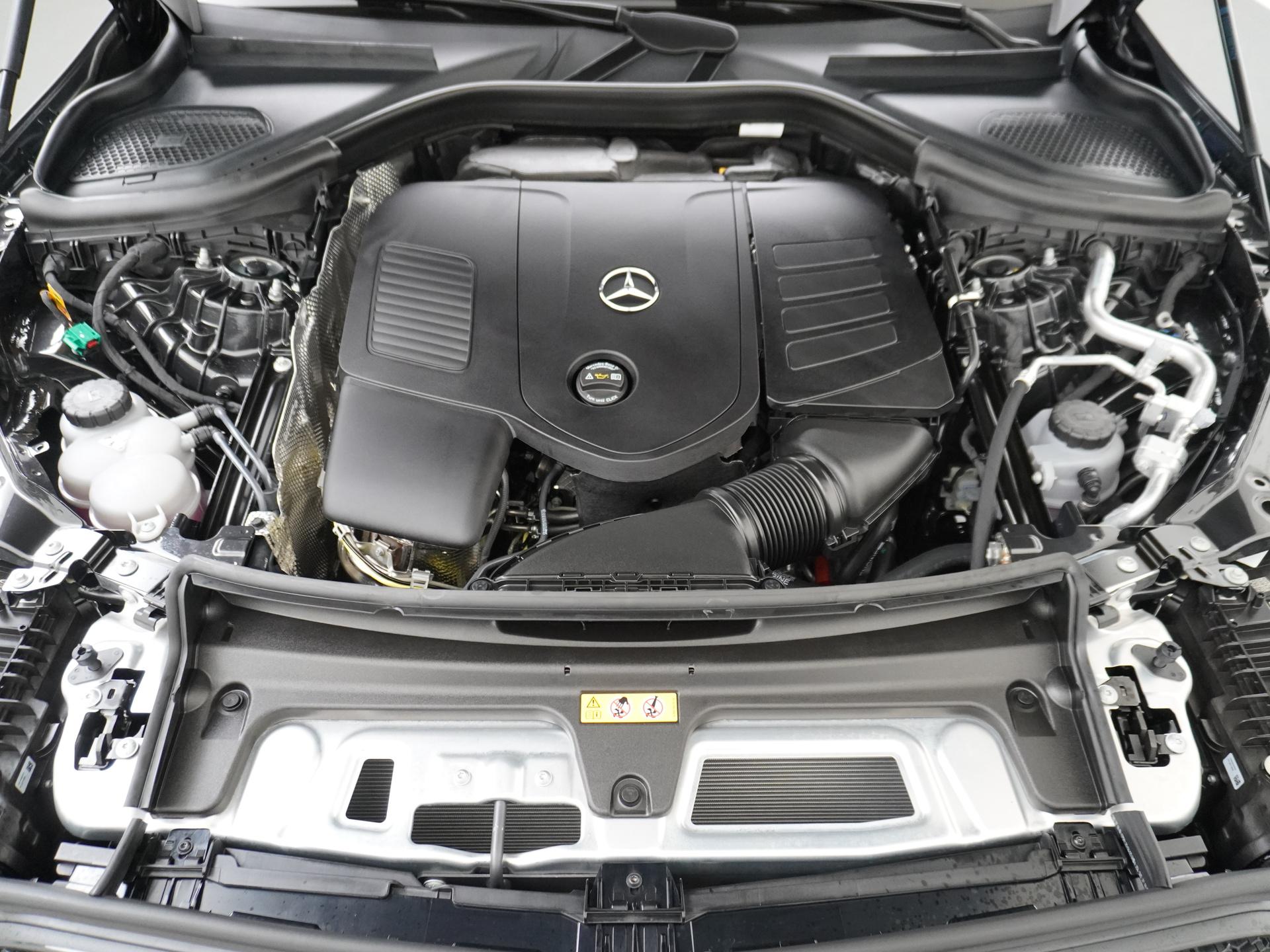 Mercedes-Benz GLC 400e 4MATIC Sport Edition 18