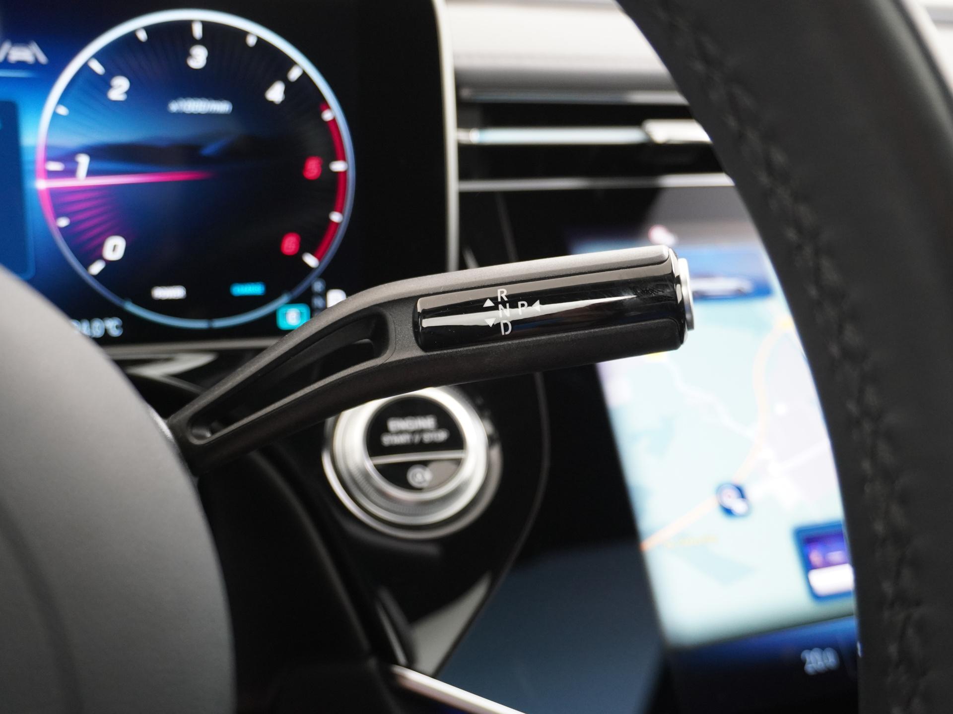 Mercedes-Benz E-Klasse Estate 220 d AMG Line 33