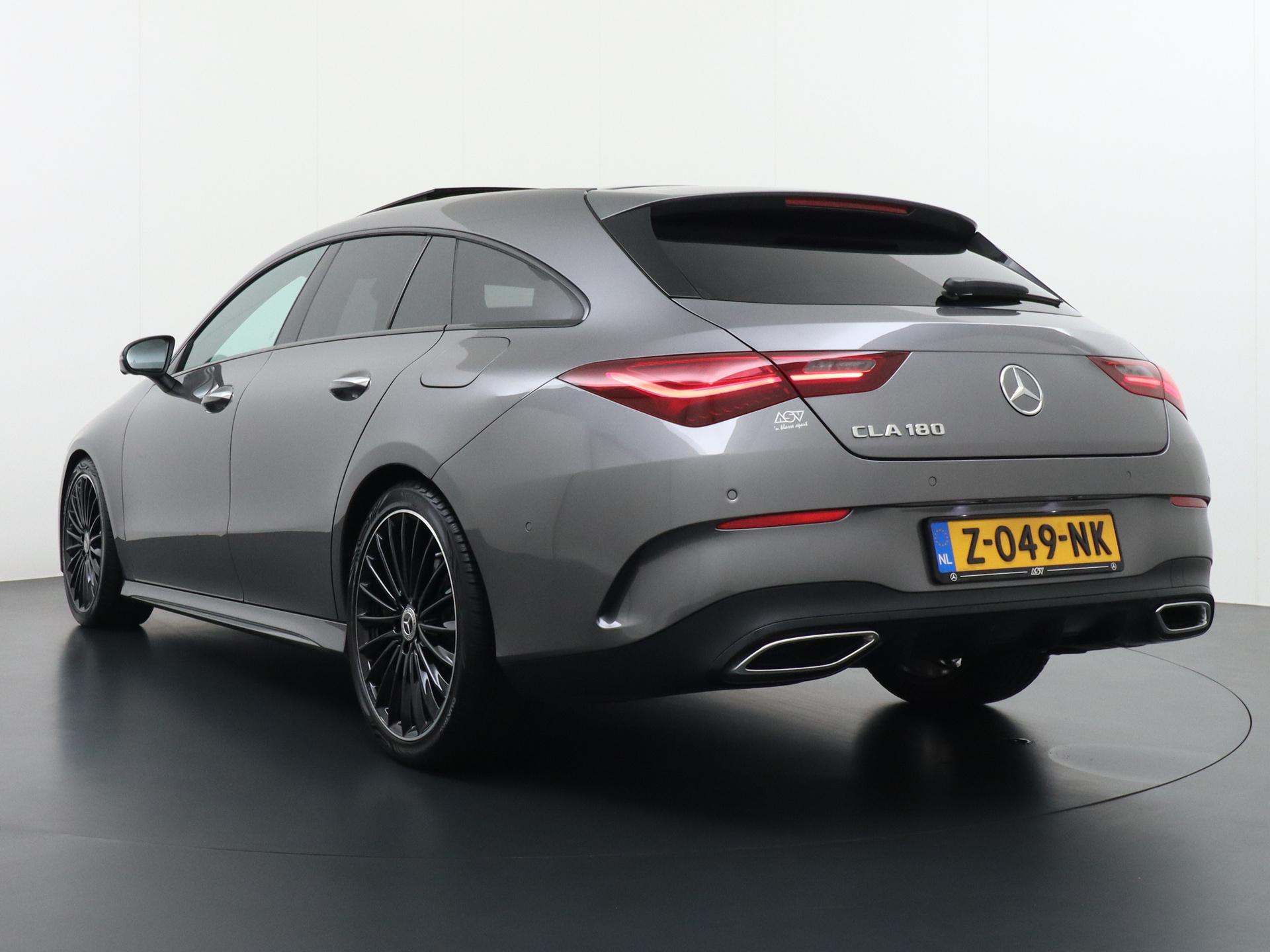 Mercedes-Benz CLA-Klasse Shooting Brake 180 Star Edition AMG Line Plus 2