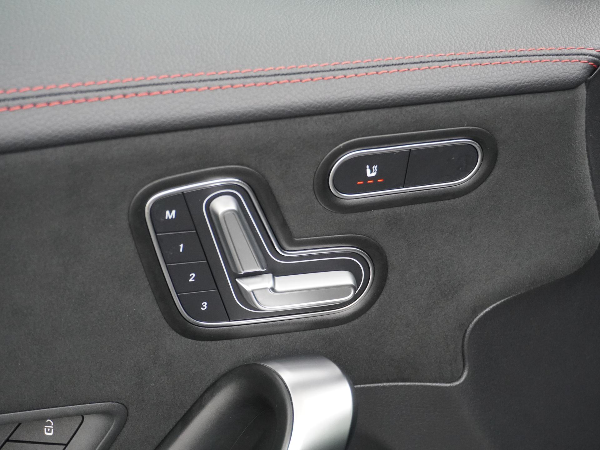 Mercedes-Benz CLA-Klasse Shooting Brake 180 Star Edition AMG Line Plus 21