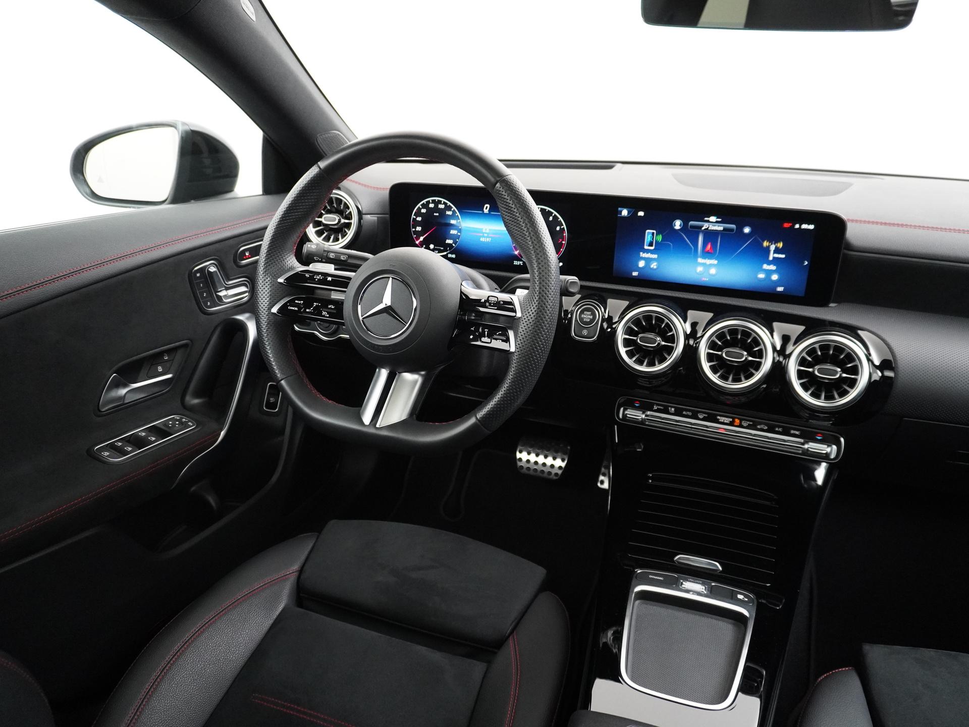 Mercedes-Benz CLA-Klasse Shooting Brake 180 Star Edition AMG Line Plus 27