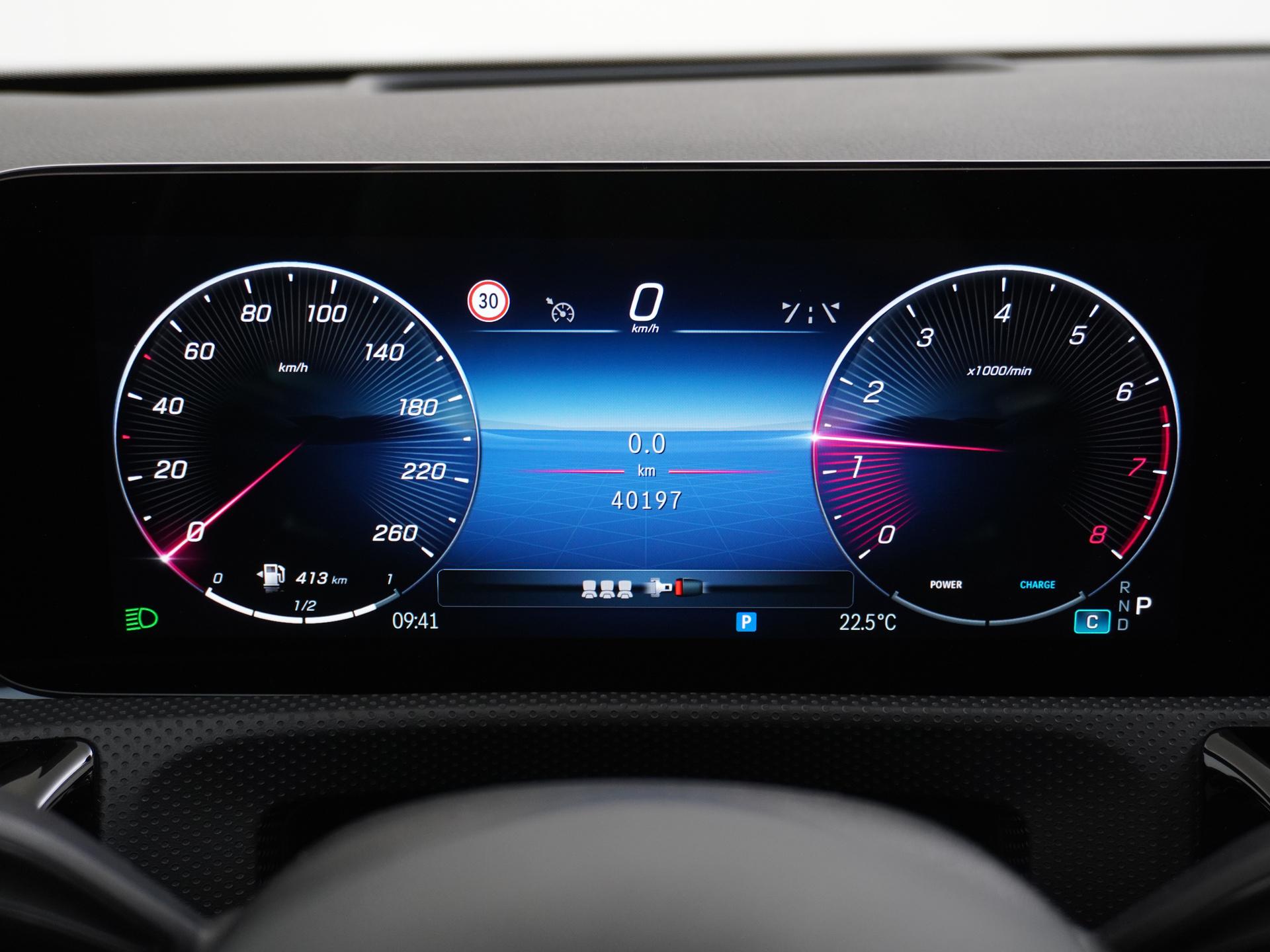 Mercedes-Benz CLA-Klasse Shooting Brake 180 Star Edition AMG Line Plus 33