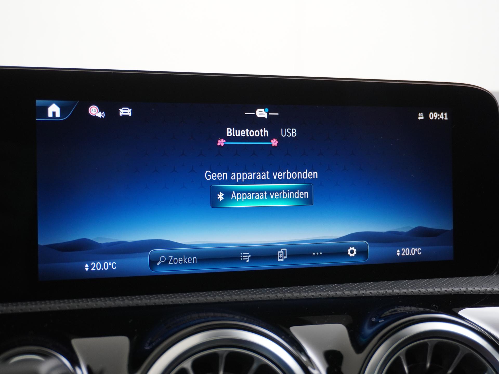 Mercedes-Benz CLA-Klasse Shooting Brake 180 Star Edition AMG Line Plus 43