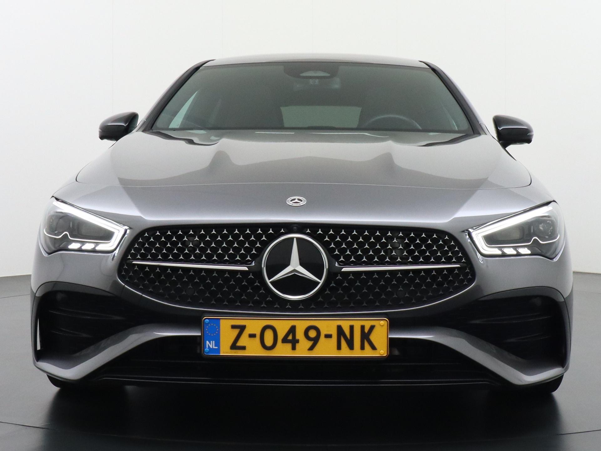 Mercedes-Benz CLA-Klasse Shooting Brake 180 Star Edition AMG Line Plus 7